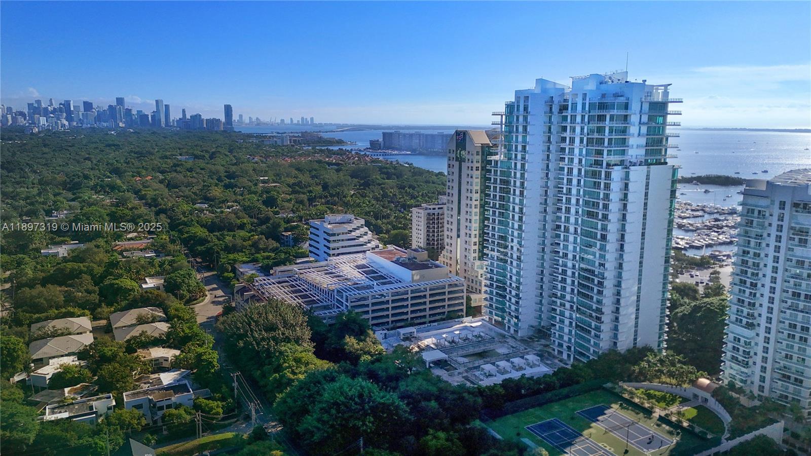 2627 S Bayshore Dr # 903