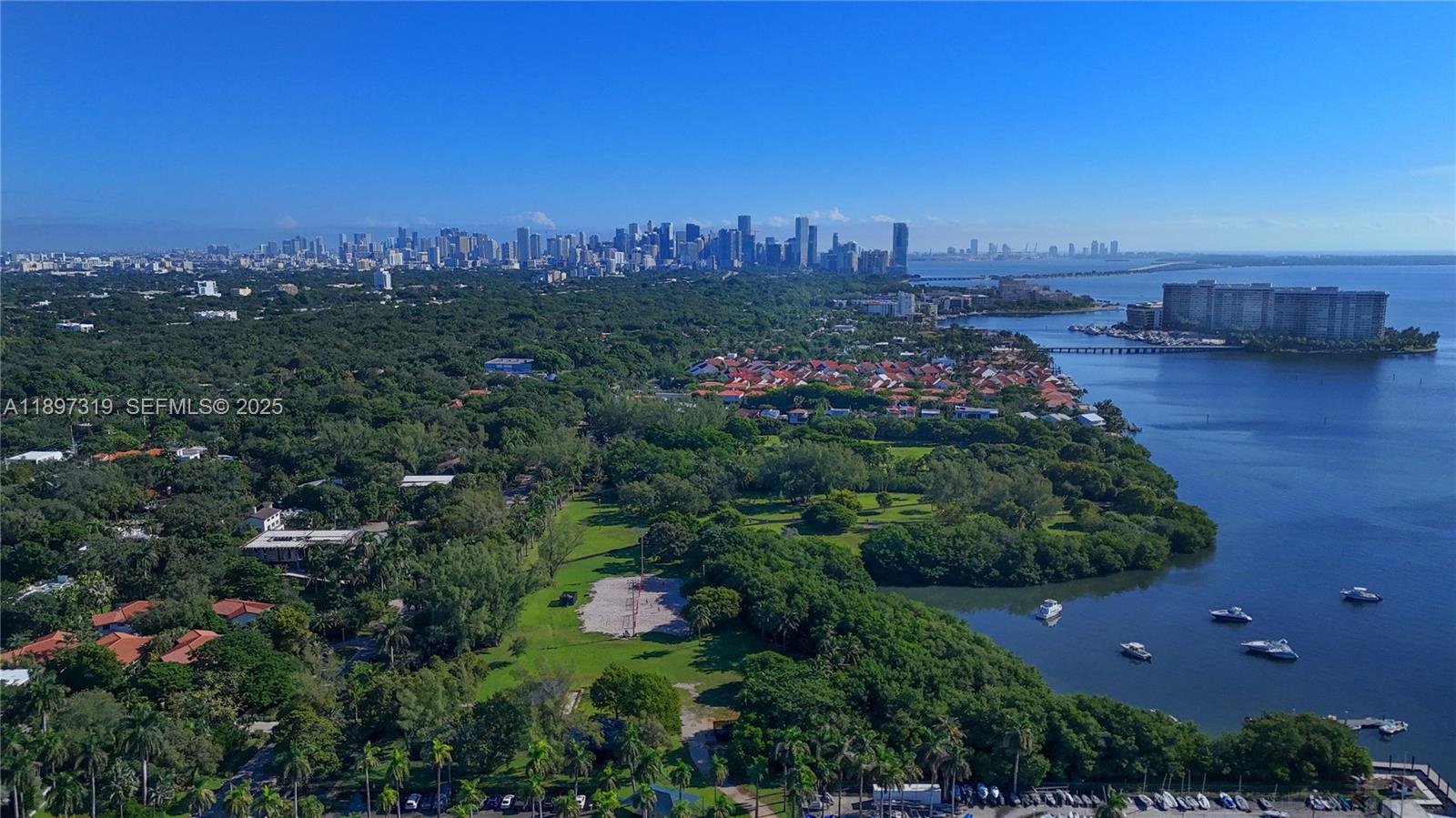 2627 S Bayshore Dr # 903