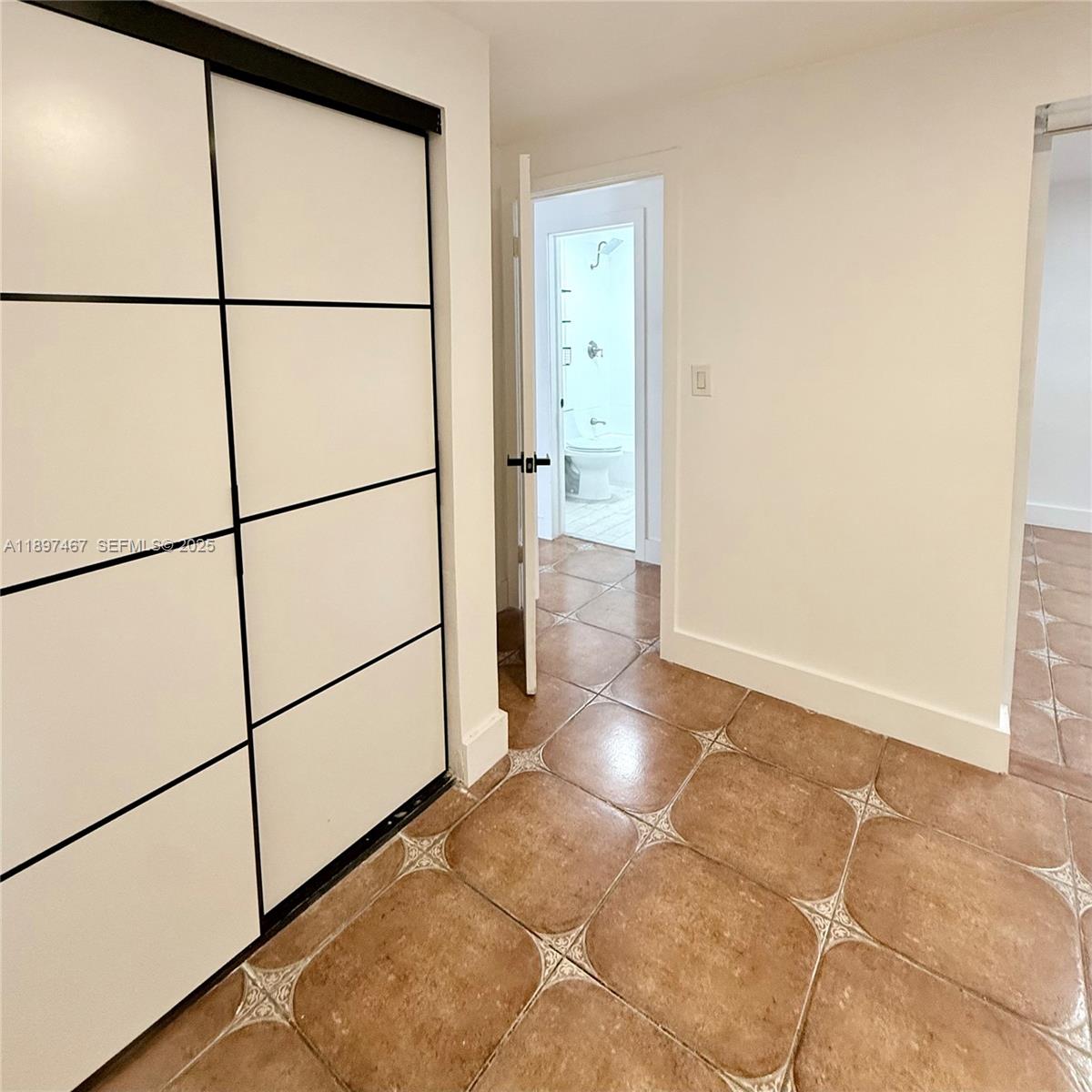 2729 SW 67th Ave, Miami