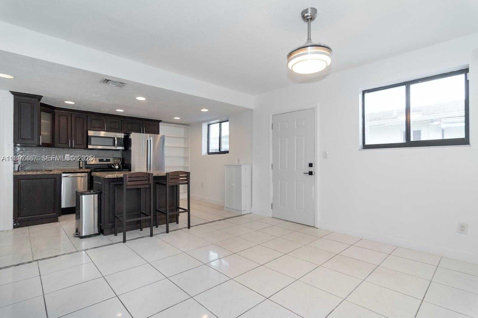 2729 SW 67th Ave, Miami