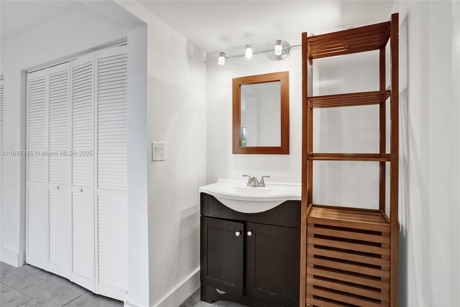 20332 NE 34th Ct # 26, Aventura Unit: 26