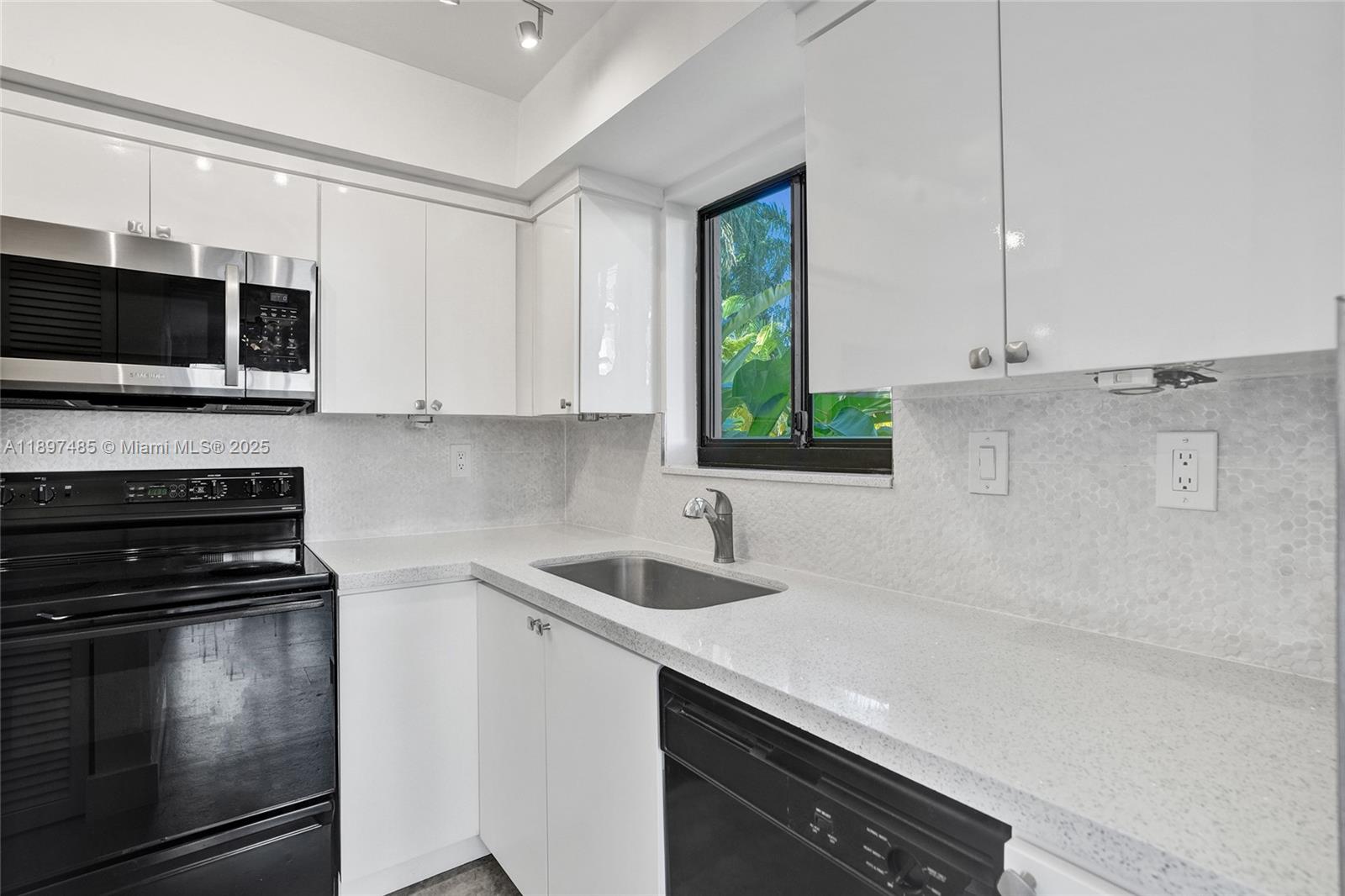 20332 NE 34th Ct # 26, Aventura Unit: 26