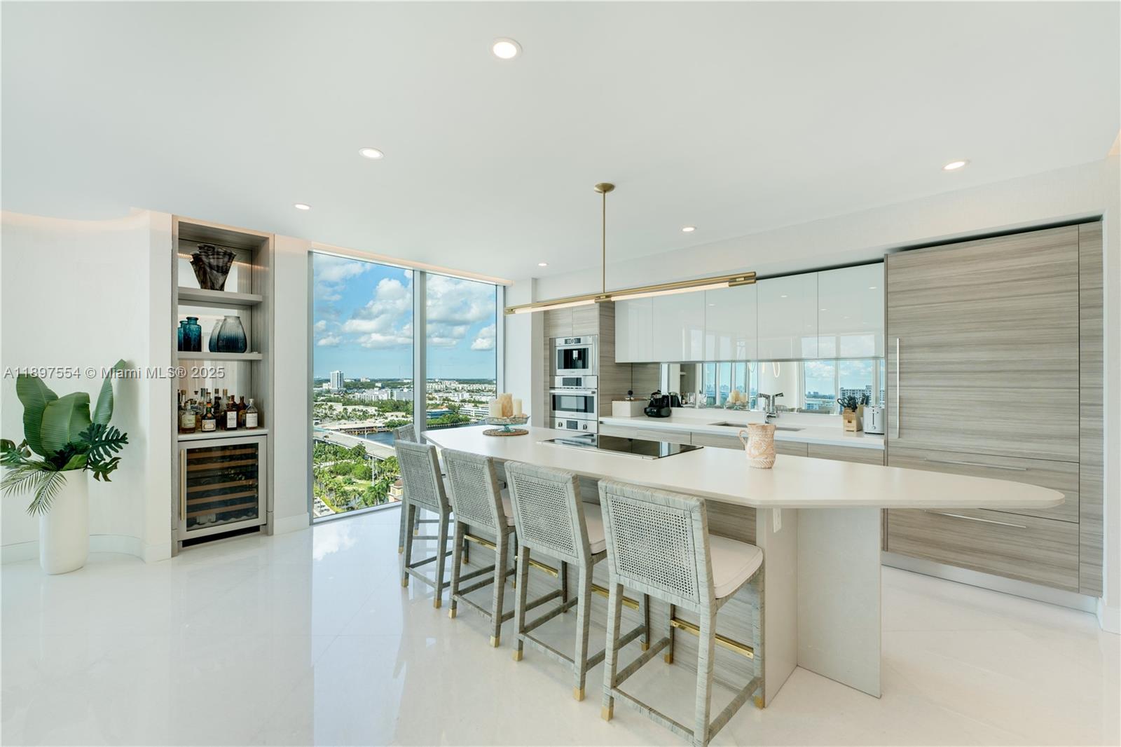330 Sunny Isles Blvd # 1902, Sunny Isles Beach Unit: 5-1902
