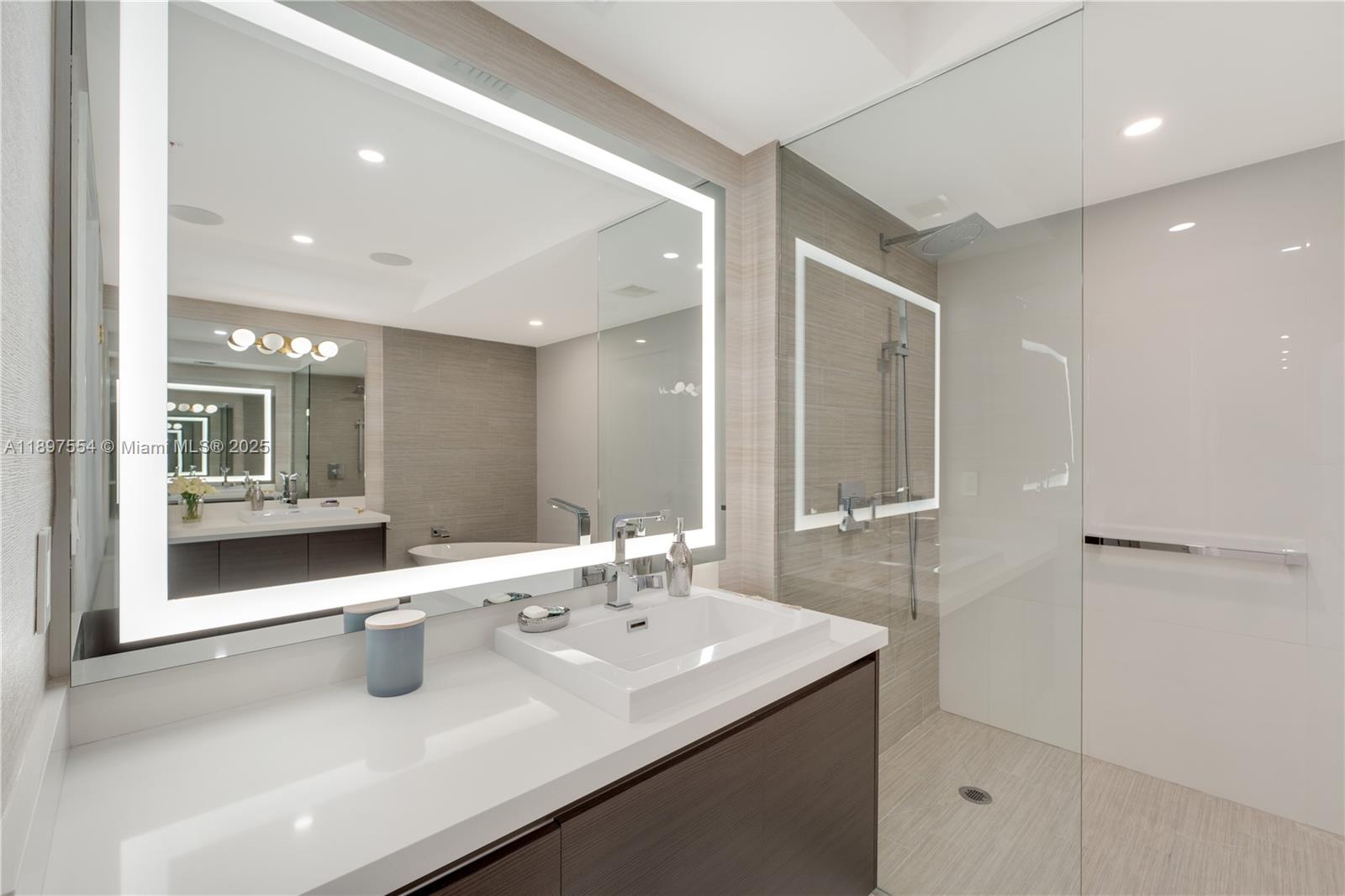 330 Sunny Isles Blvd # 1902, Sunny Isles Beach Unit: 5-1902
