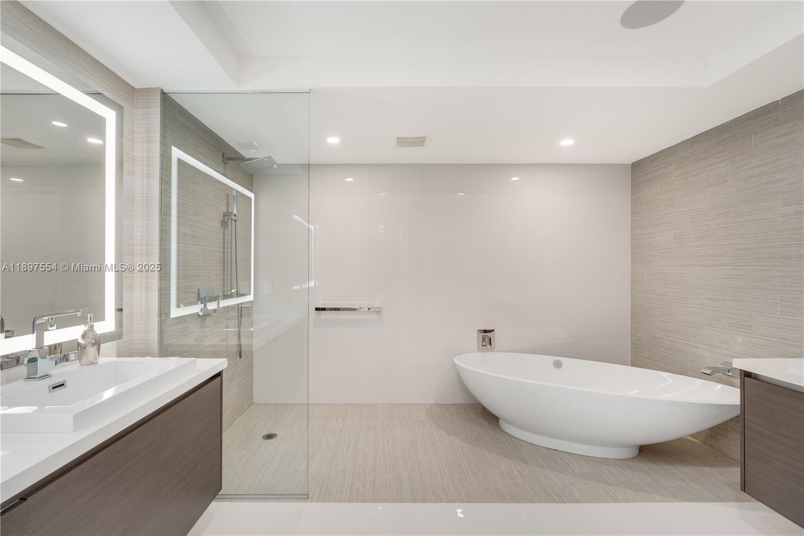 330 Sunny Isles Blvd # 1902, Sunny Isles Beach Unit: 5-1902