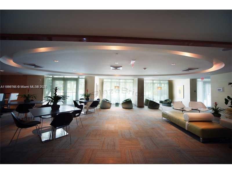 950 Brickell Bay Dr # 2808, Miami Unit: 2808