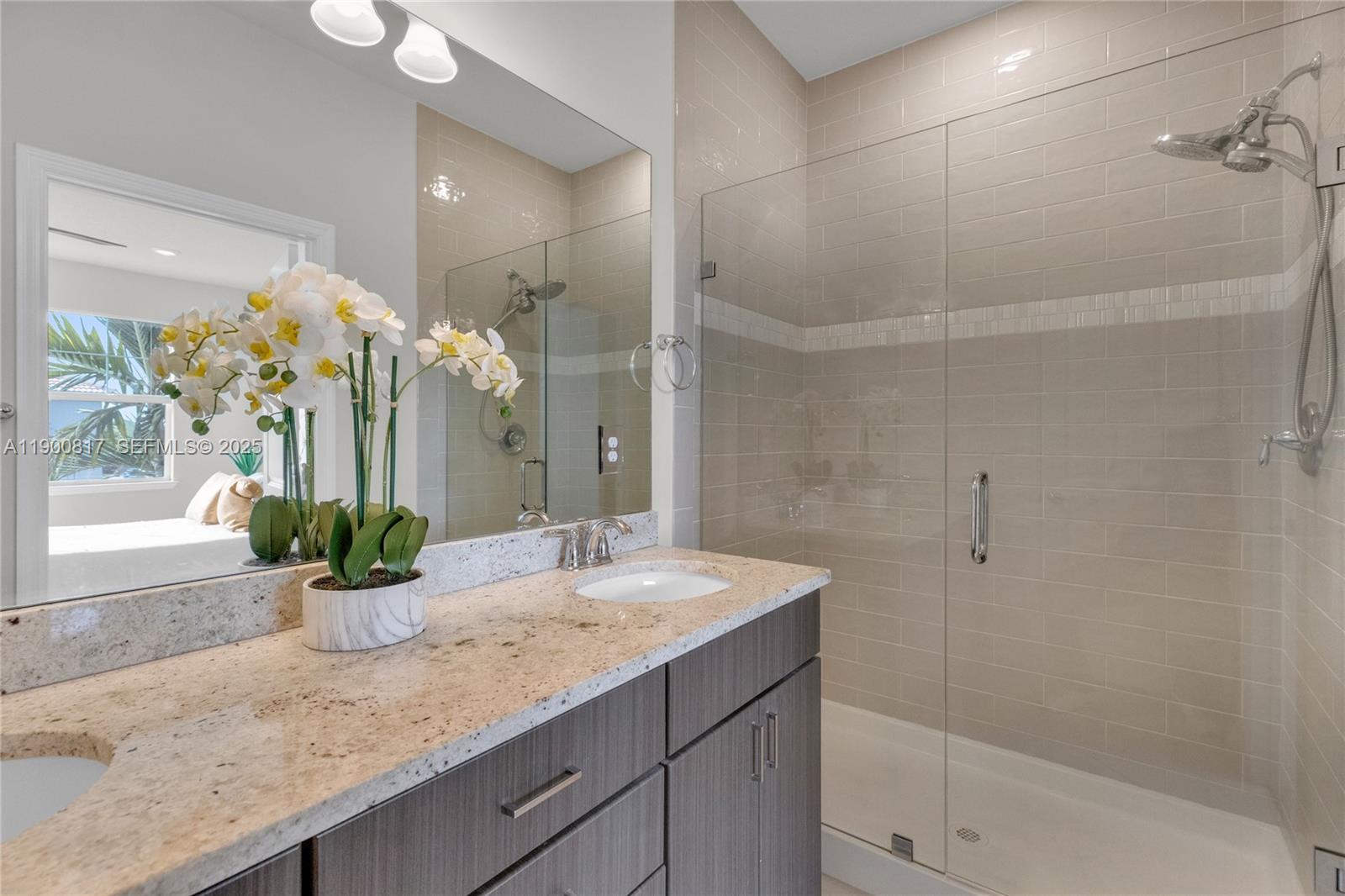 4810 Eucalyptus Dr # 3