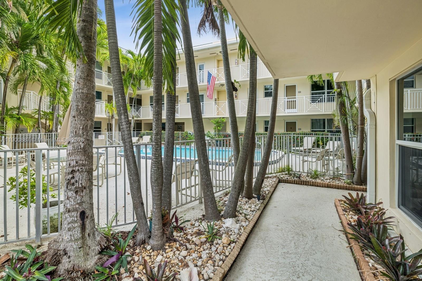 255 Sunrise Dr # 107, Key Biscayne Unit: 107
