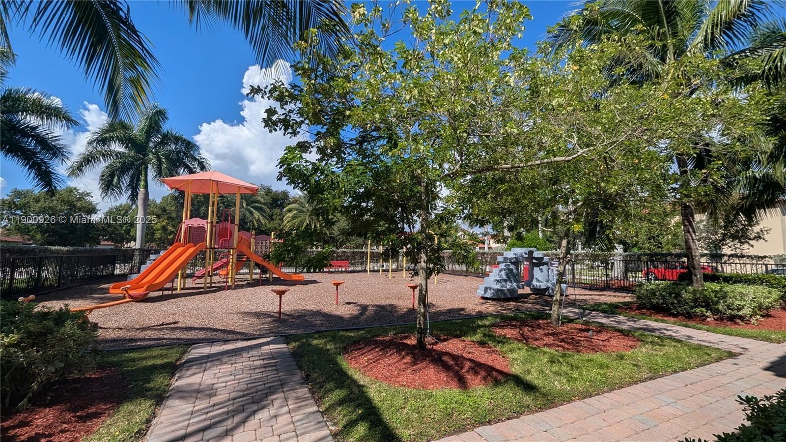 15288 SW 176th Ter, Miami