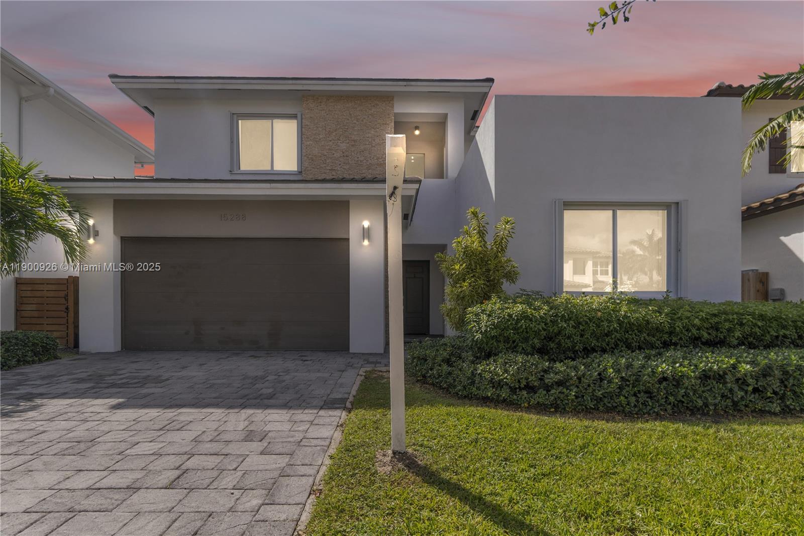 15288 SW 176th Ter, Miami