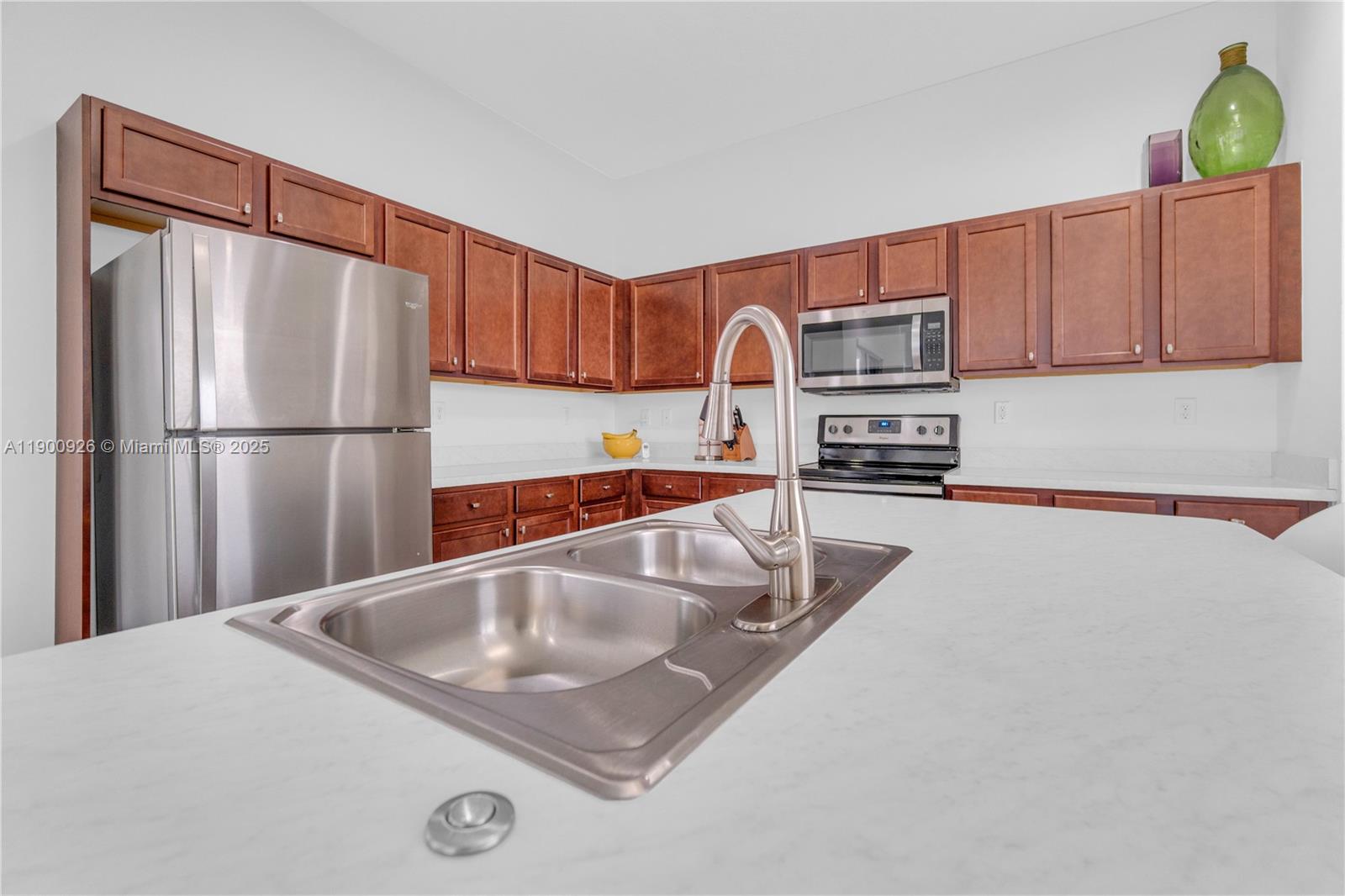 15288 SW 176th Ter, Miami