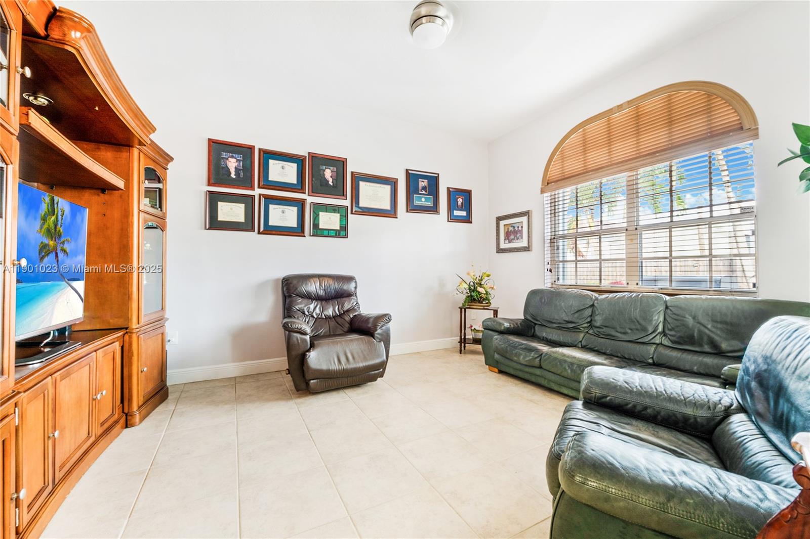 3743 SW 133rd Pl, Miami