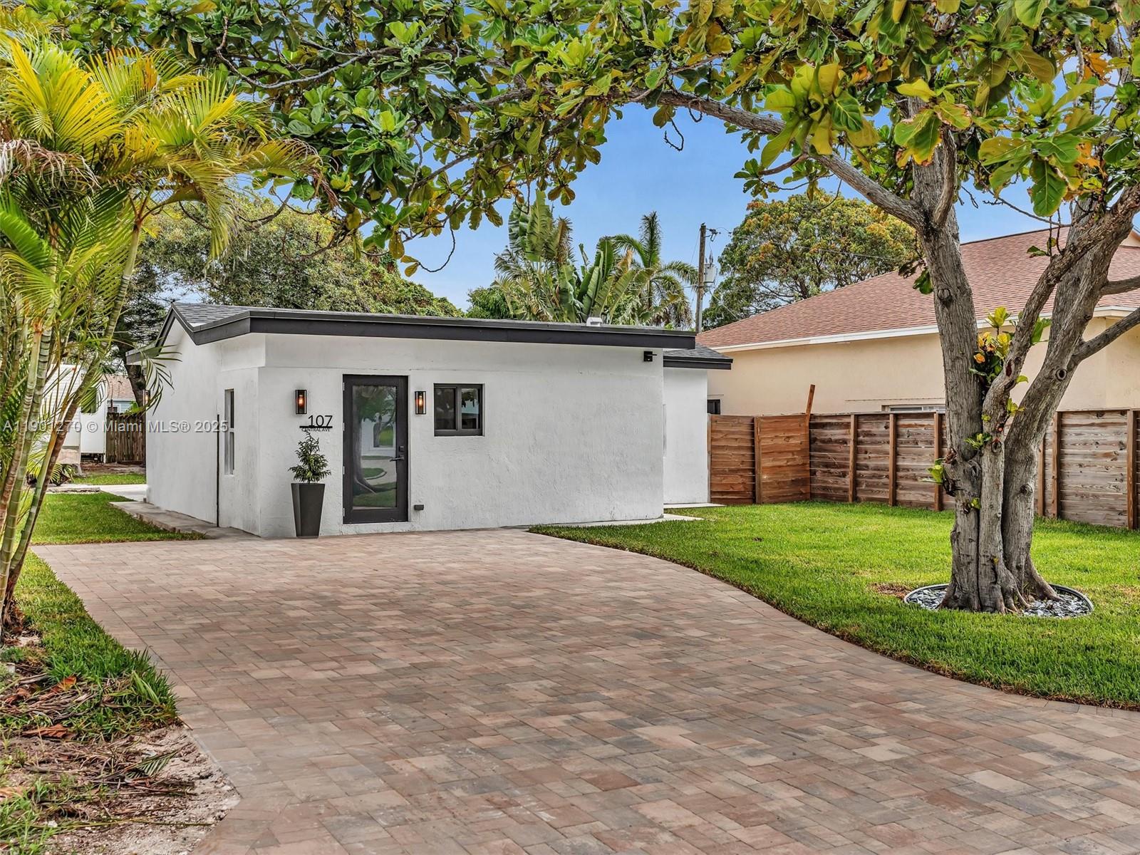 107 Central Ave, Delray Beach