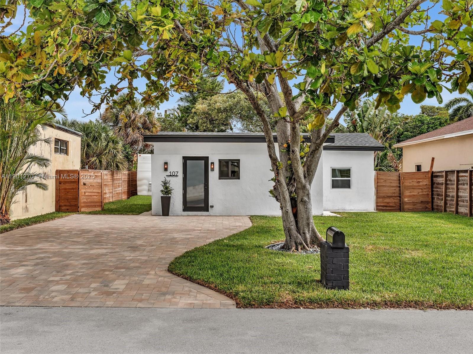 107 Central Ave, Delray Beach