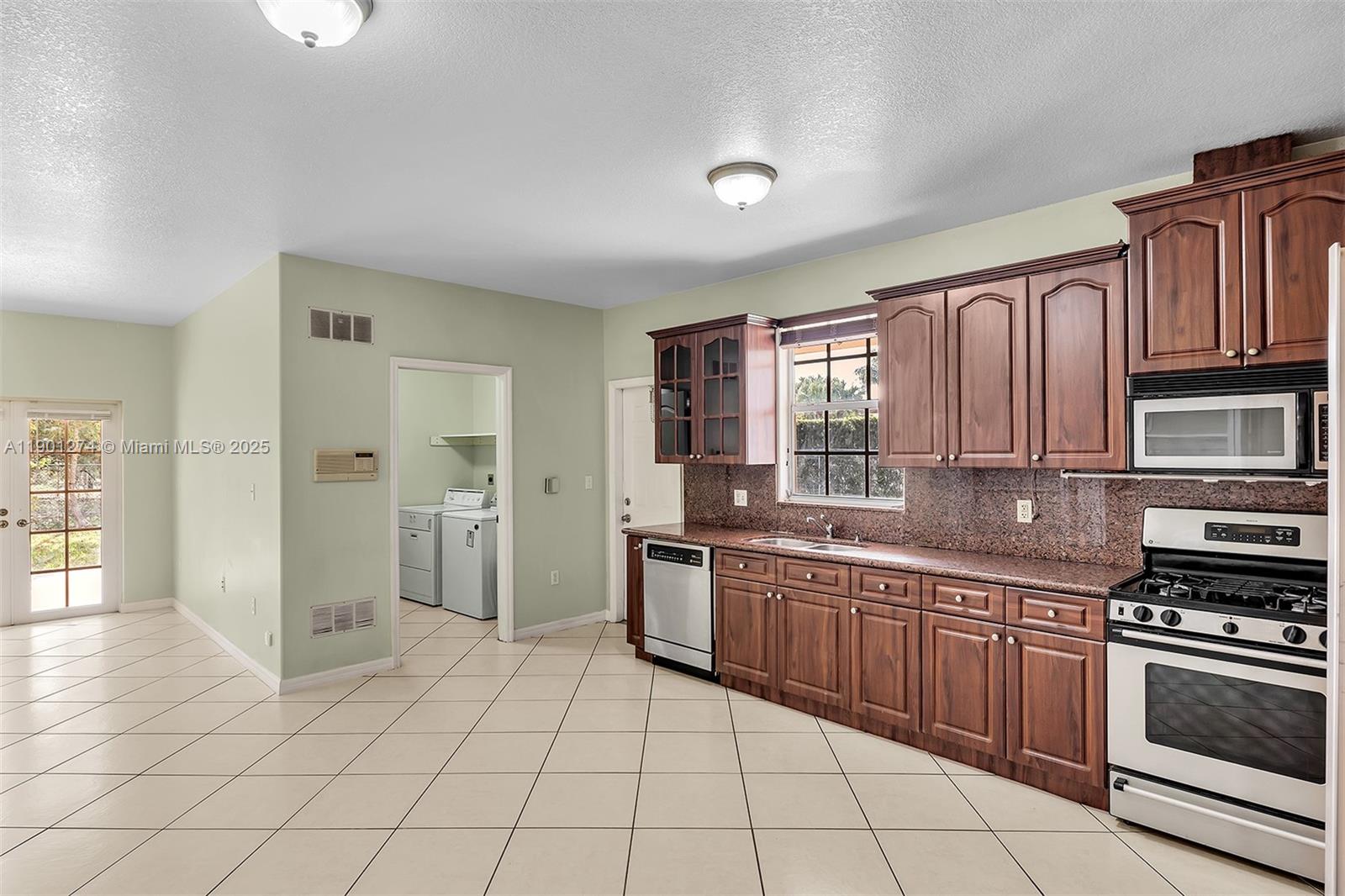 279 NW 119th Ave., Miami