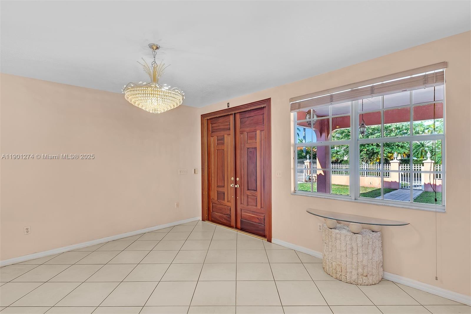 279 NW 119th Ave., Miami