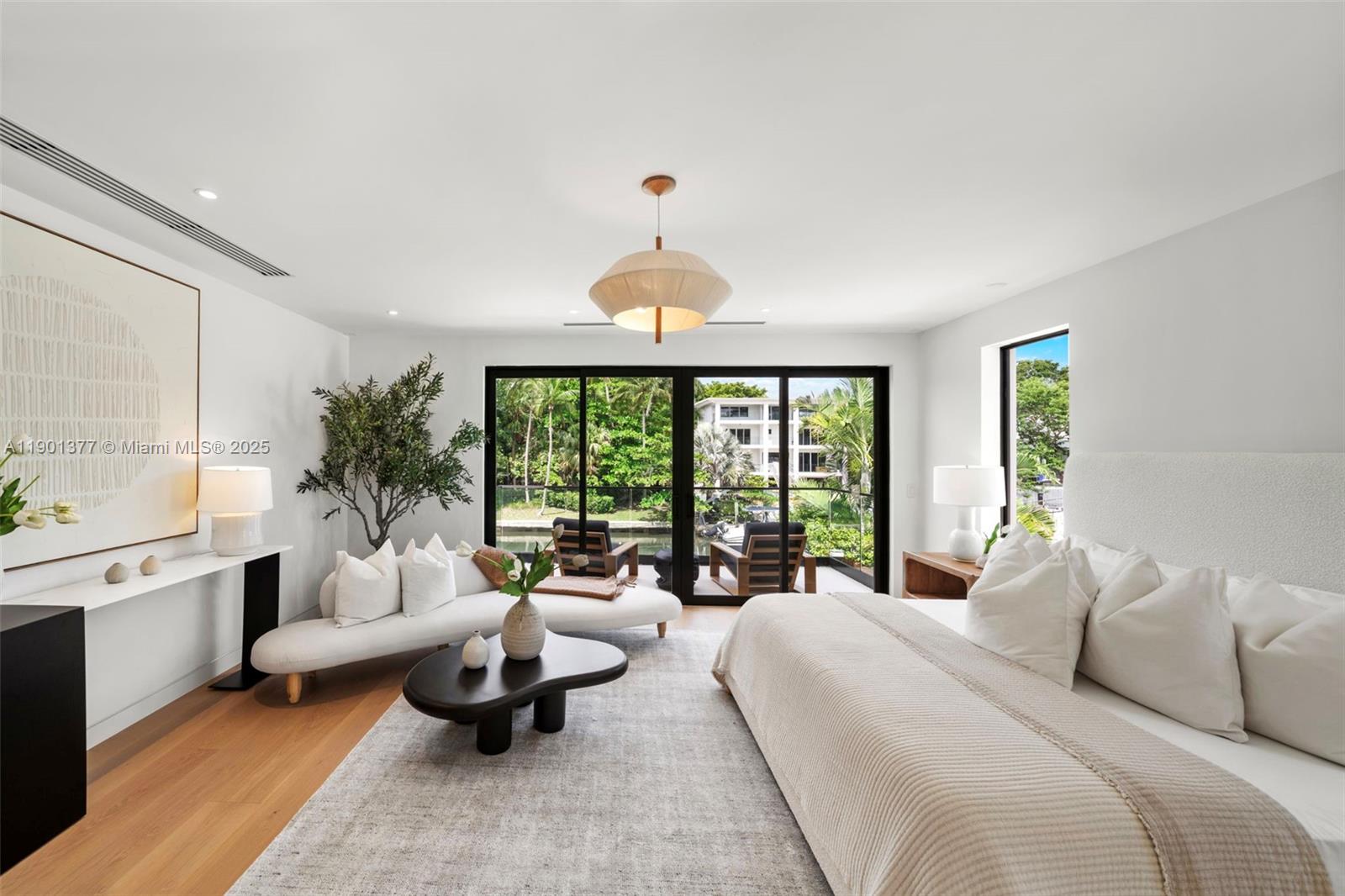 1815 Fairhaven Pl, Miami