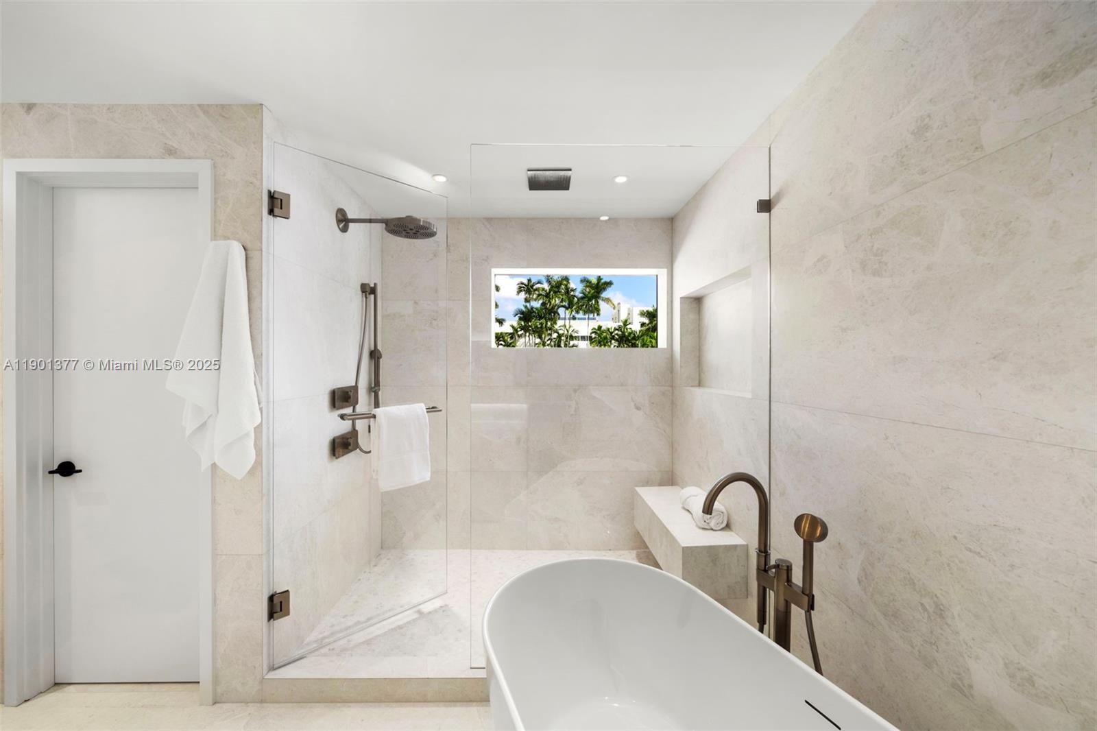 1815 Fairhaven Pl, Miami