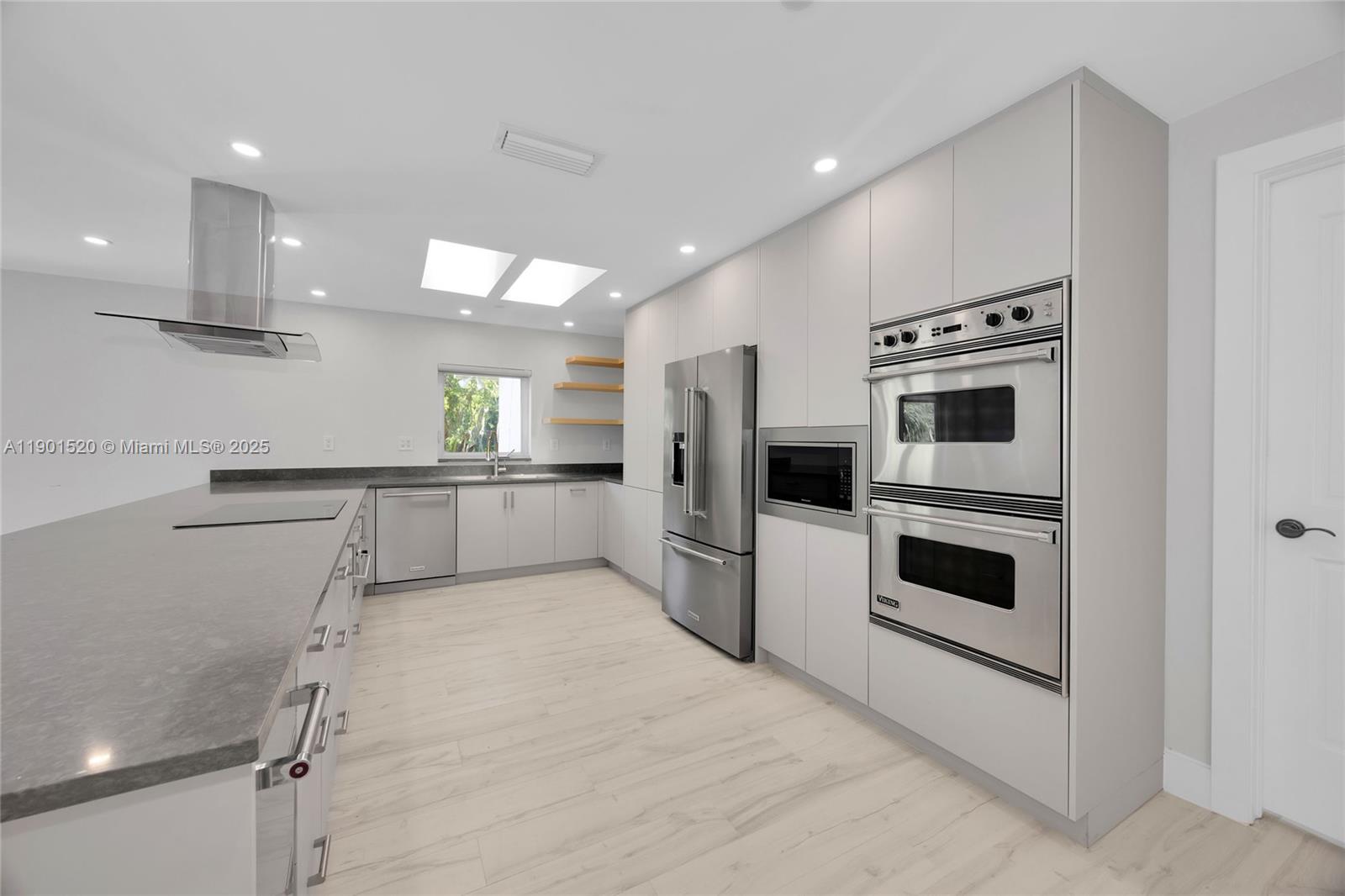 8303 Old Cutler Rd, Coral Gables