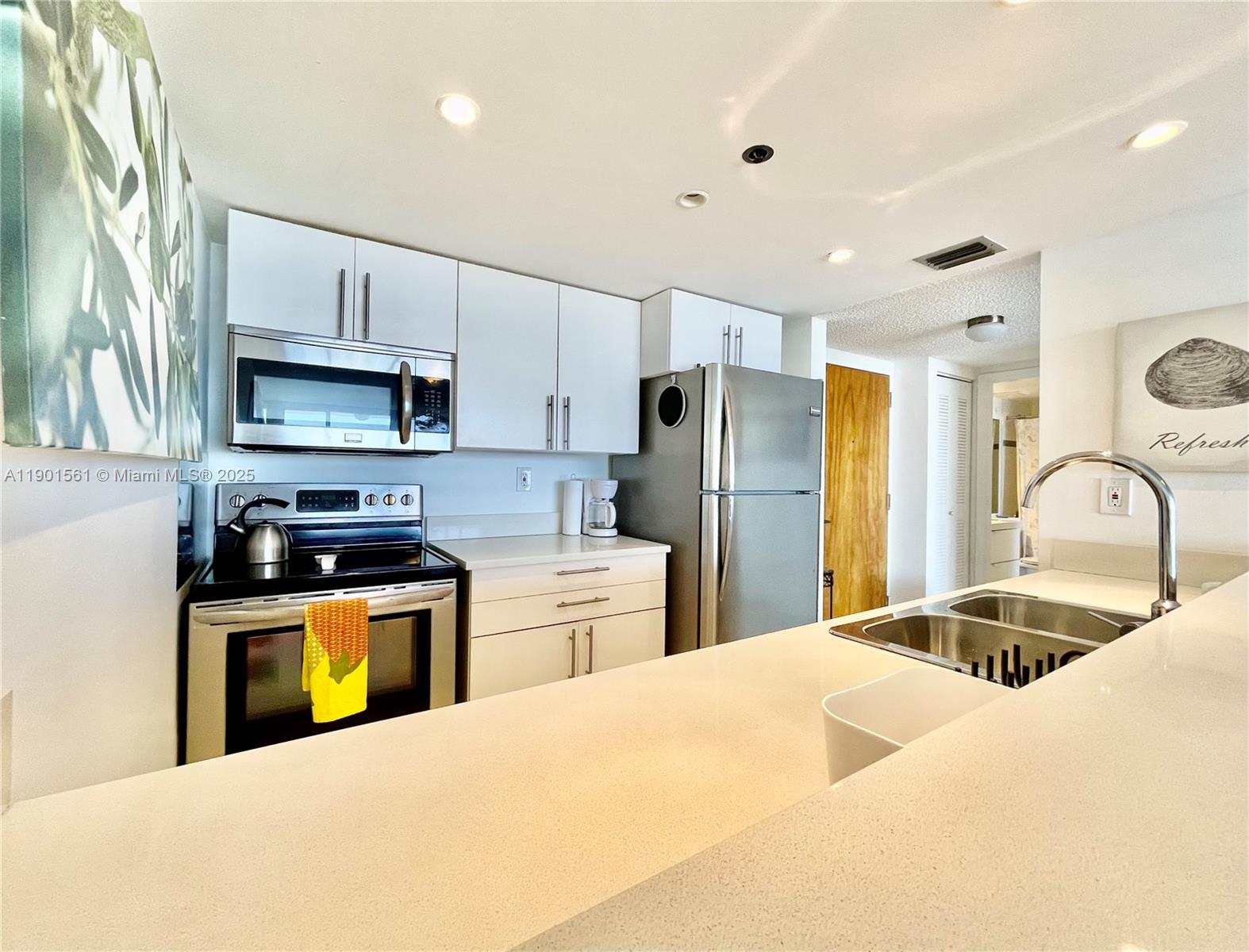 7601 E Treasure Dr # 1906, North Bay Village Unit: 1906