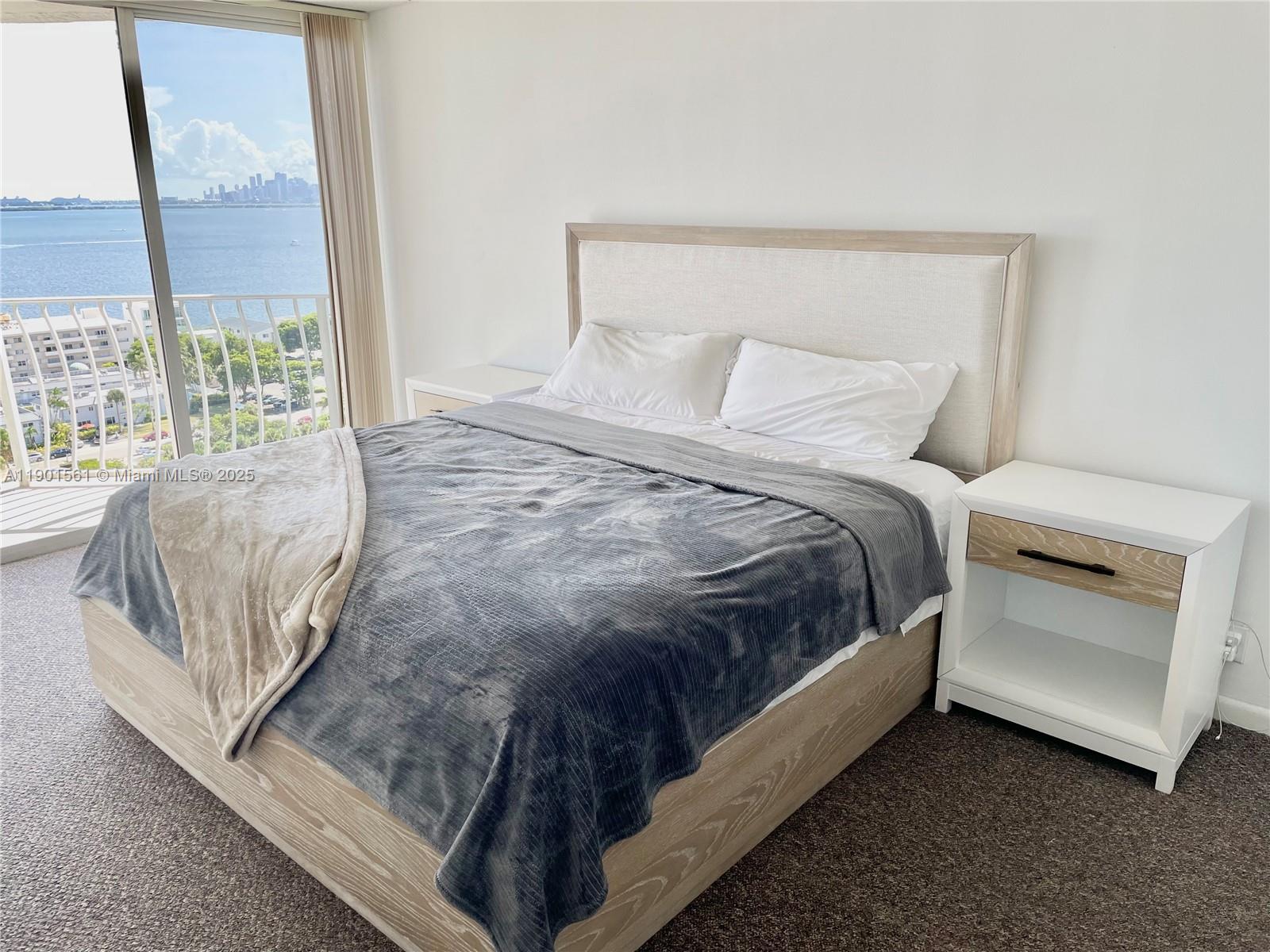 7601 E Treasure Dr # 1906, North Bay Village Unit: 1906