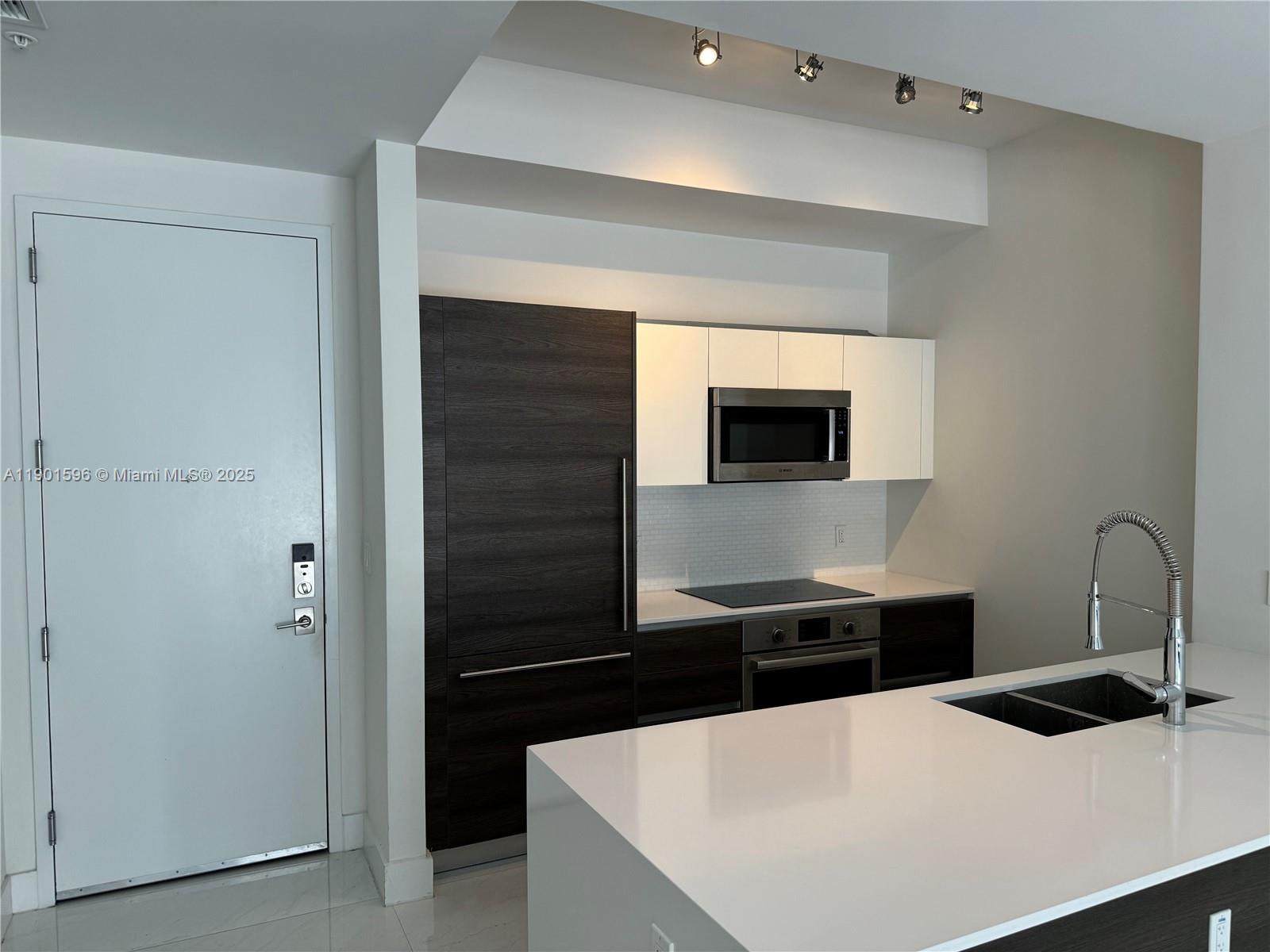 301 Altara Ave # 425, Coral Gables Unit: 425