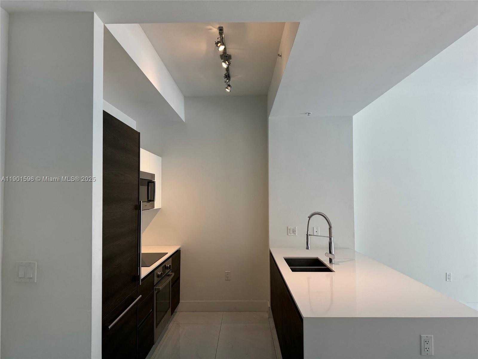301 Altara Ave # 425, Coral Gables Unit: 425