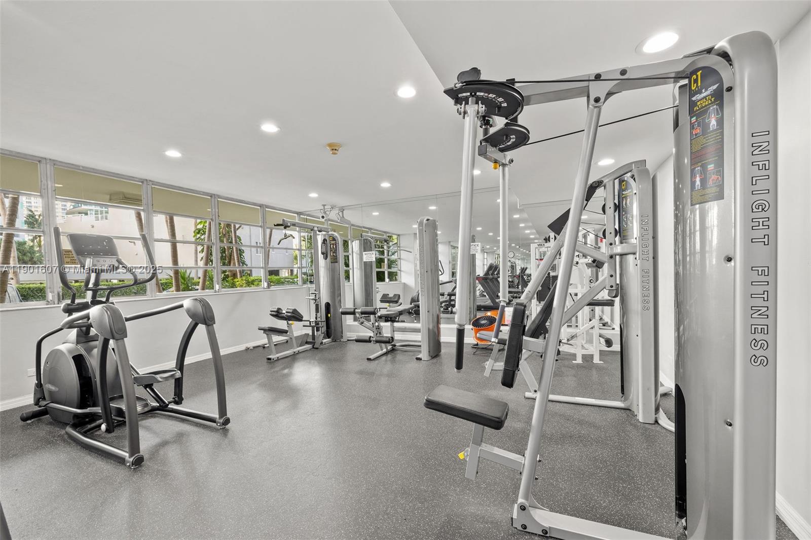 1408 Brickell Bay Dr # 1106, Miami Unit: 1106