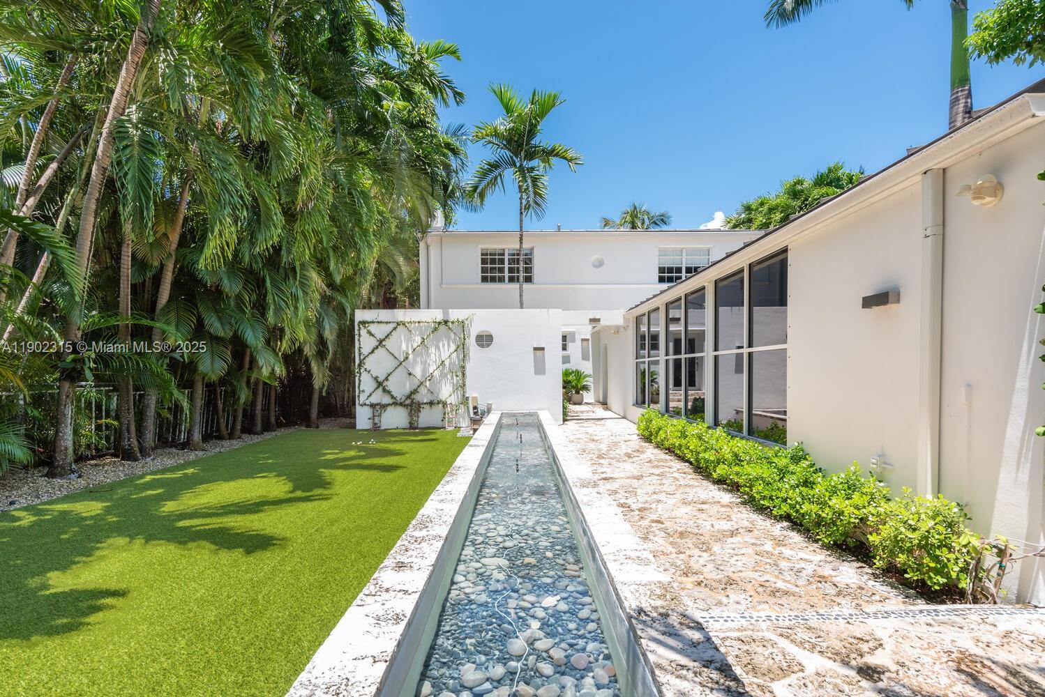302 W San Marino Dr, Miami Beach