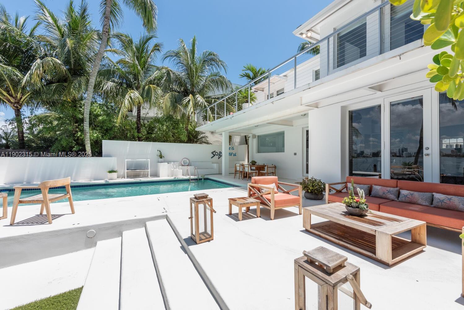 302 W San Marino Dr, Miami Beach