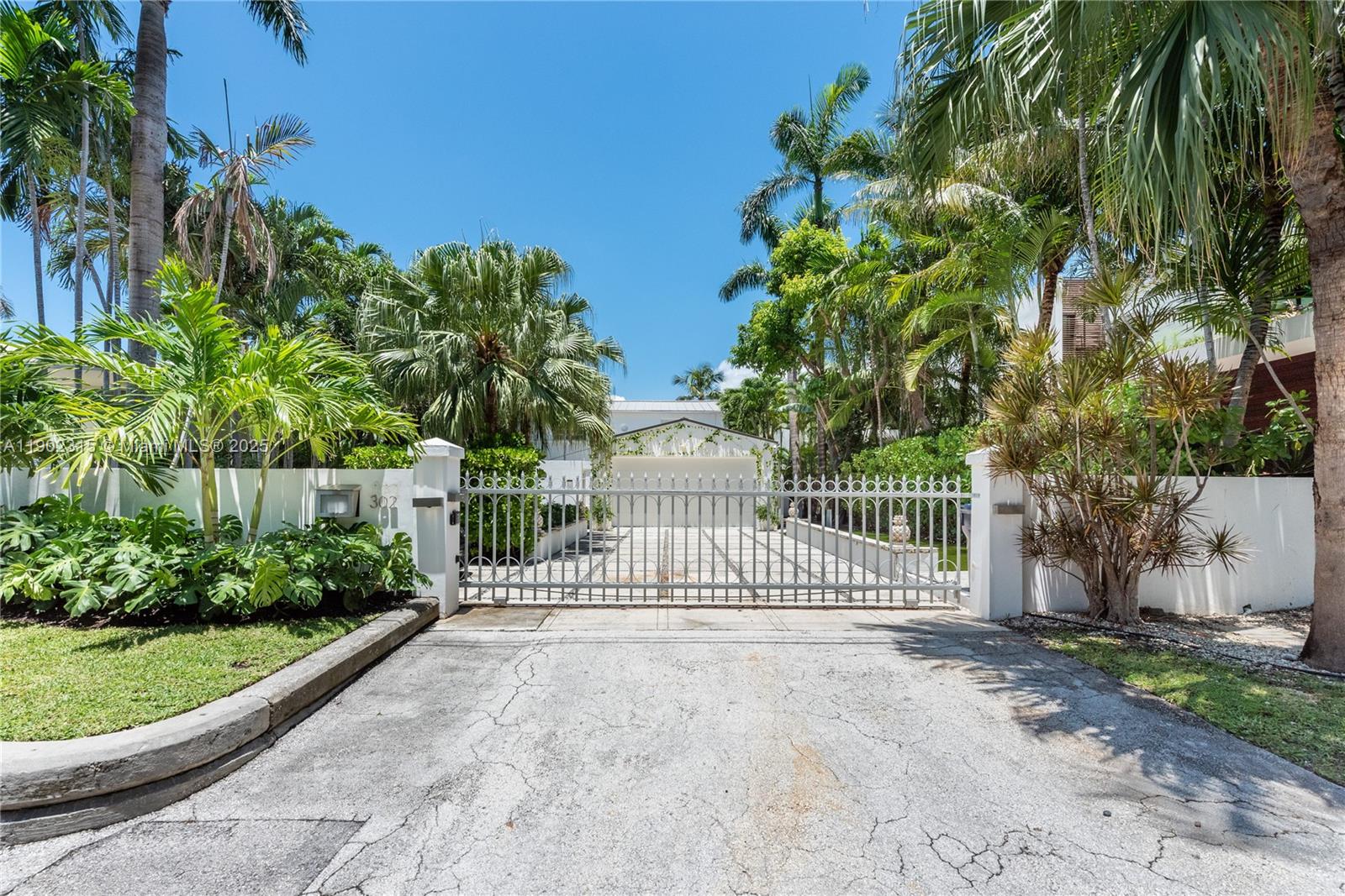 302 W San Marino Dr, Miami Beach