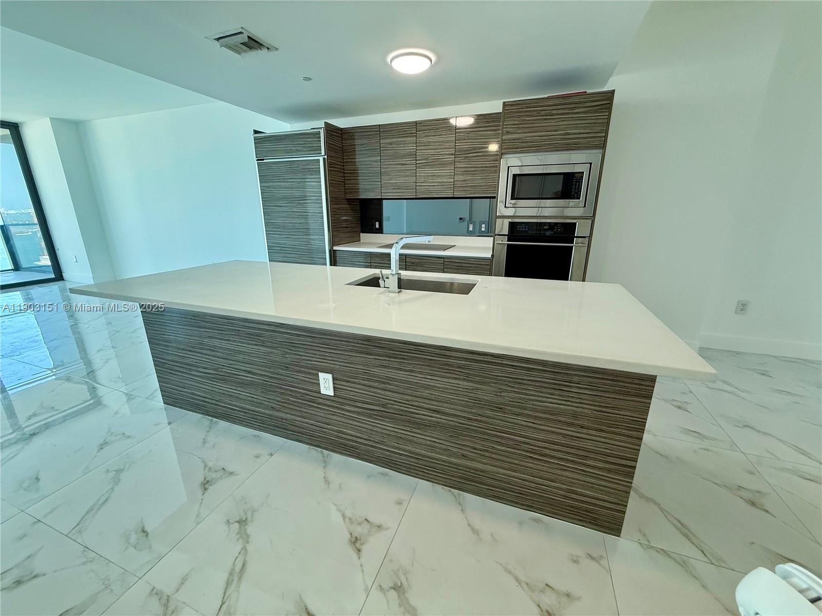 460 NE 28th St # 1603, Miami Unit: 1603