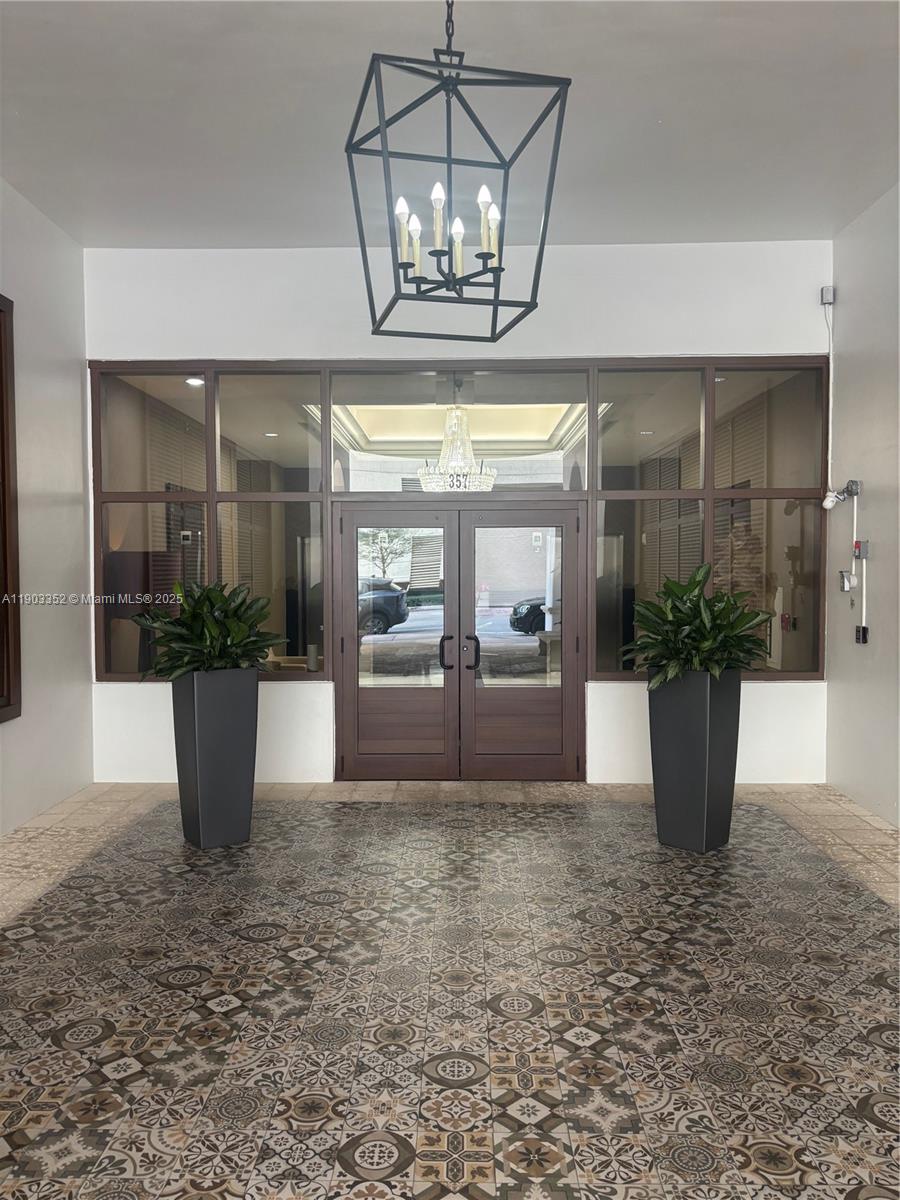 357 Almeria Ave # 906, Coral Gables Unit: 906