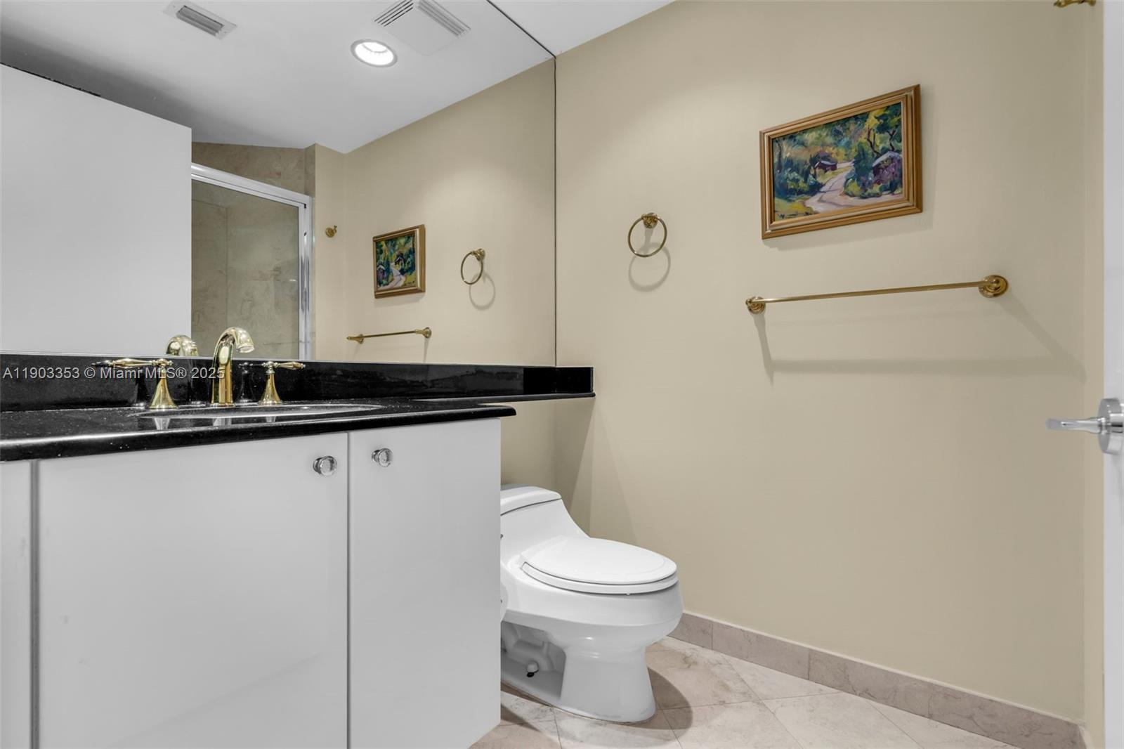 791 Crandon Blvd # 1402, Key Biscayne Unit: 1402