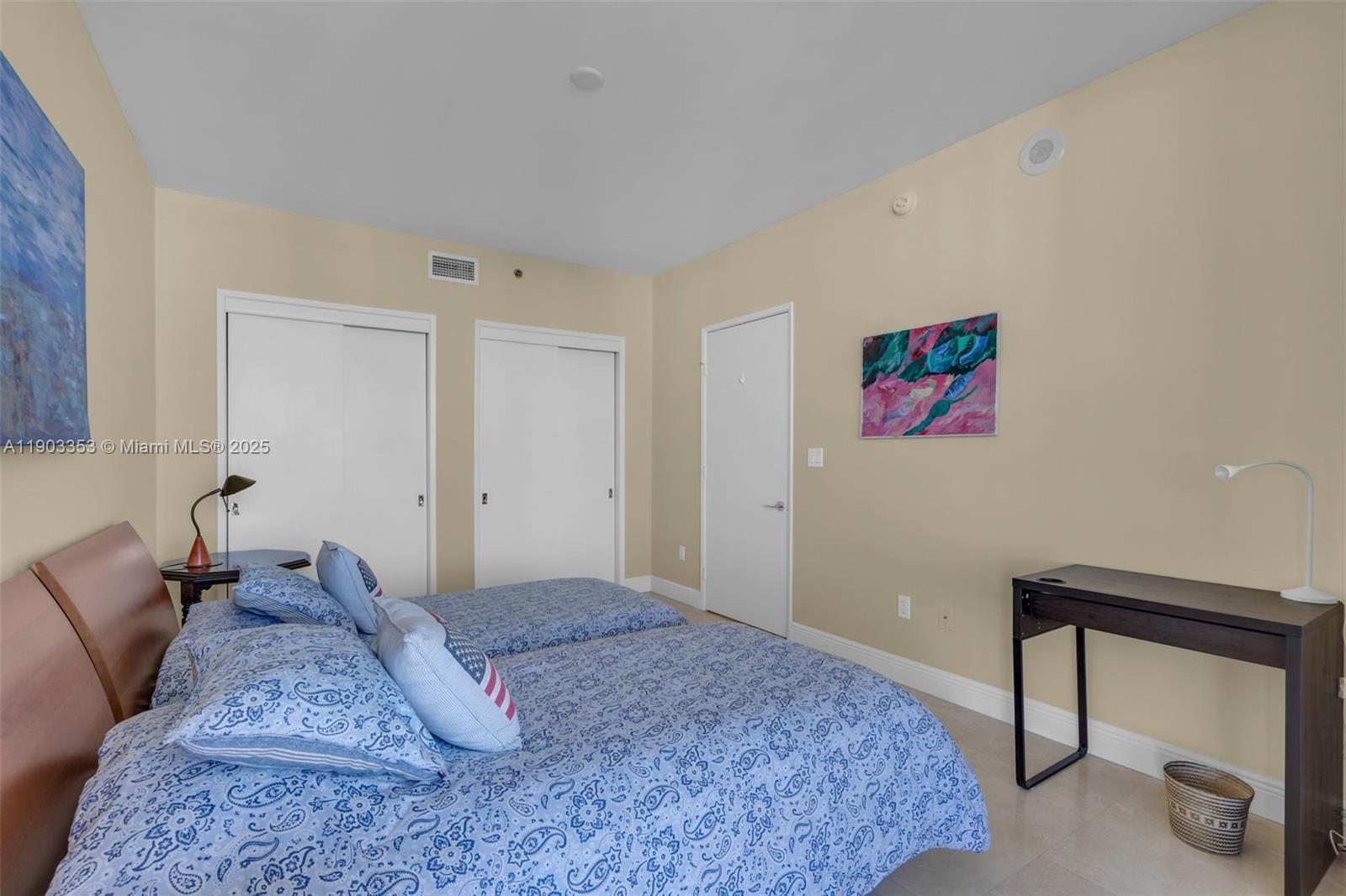 791 Crandon Blvd # 1402, Key Biscayne Unit: 1402