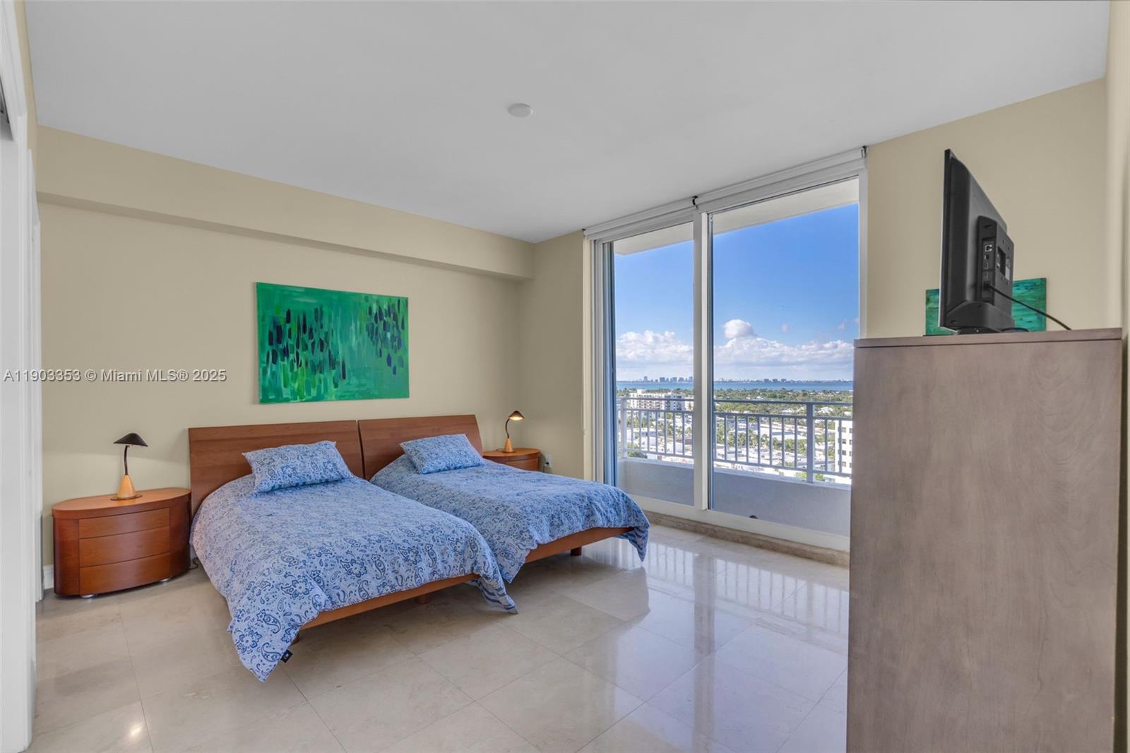 791 Crandon Blvd # 1402, Key Biscayne Unit: 1402