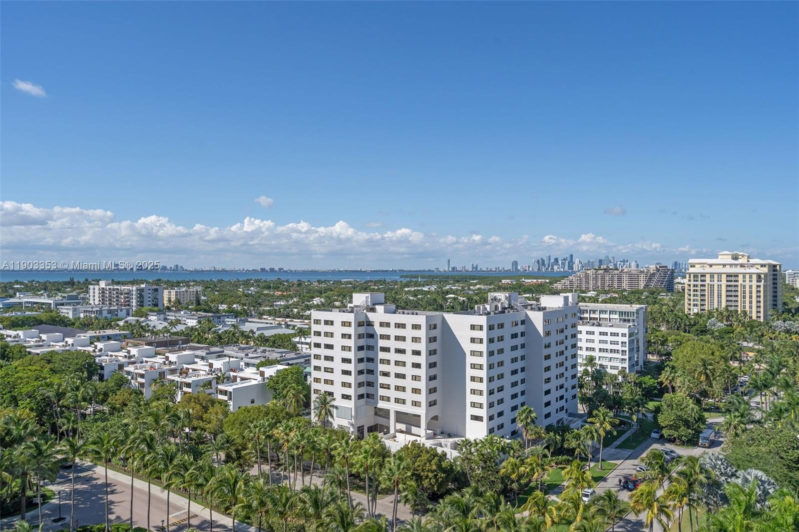 791 Crandon Blvd # 1402, Key Biscayne Unit: 1402