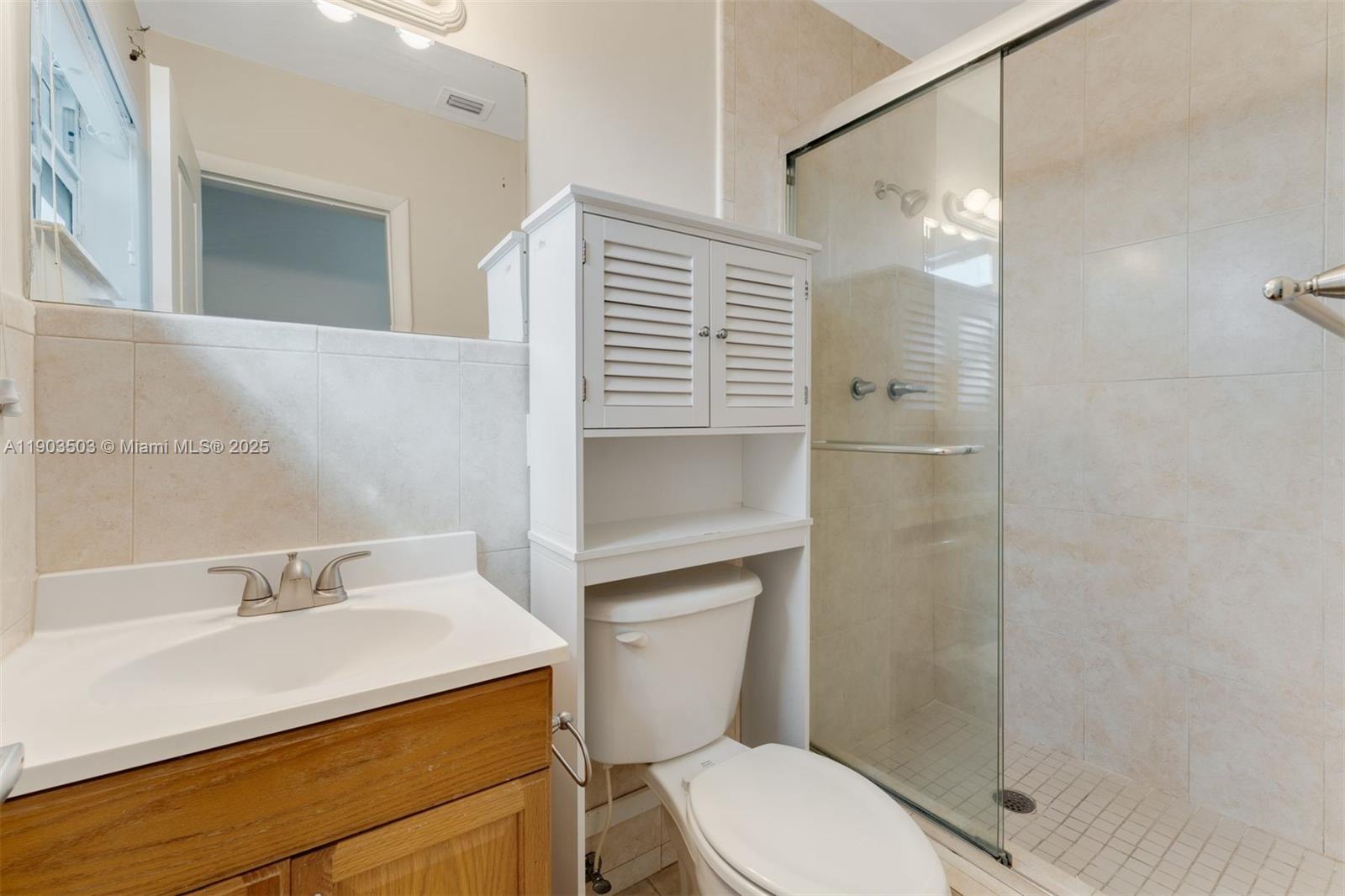 8670 SW 27th Ln, Miami