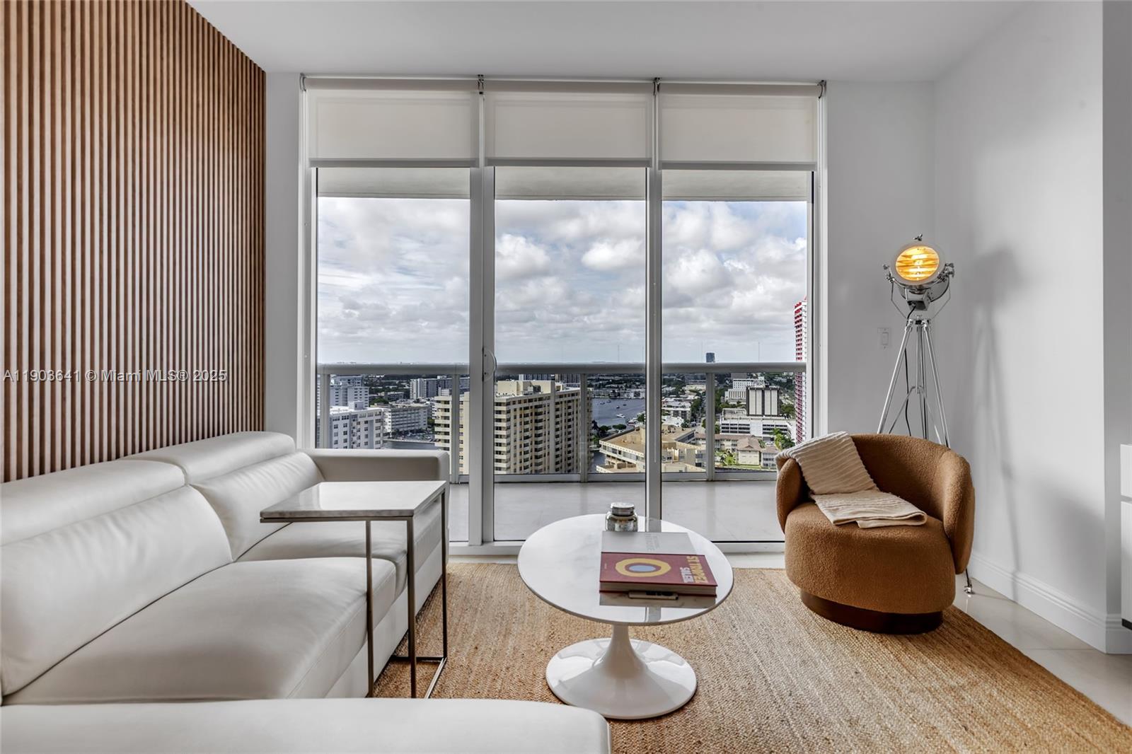 1800 S Ocean Dr # 2207