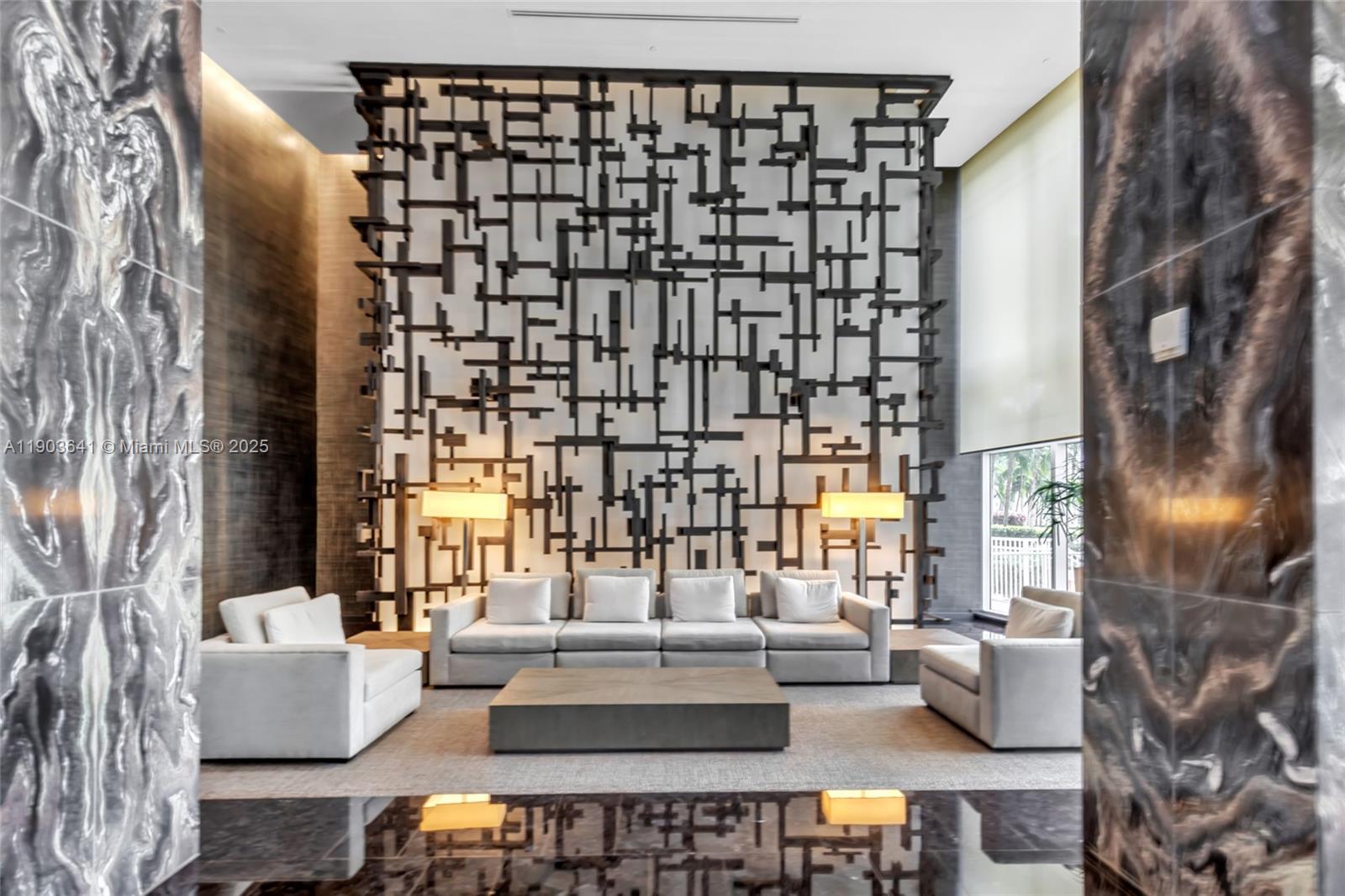 1800 S Ocean Dr # 2207