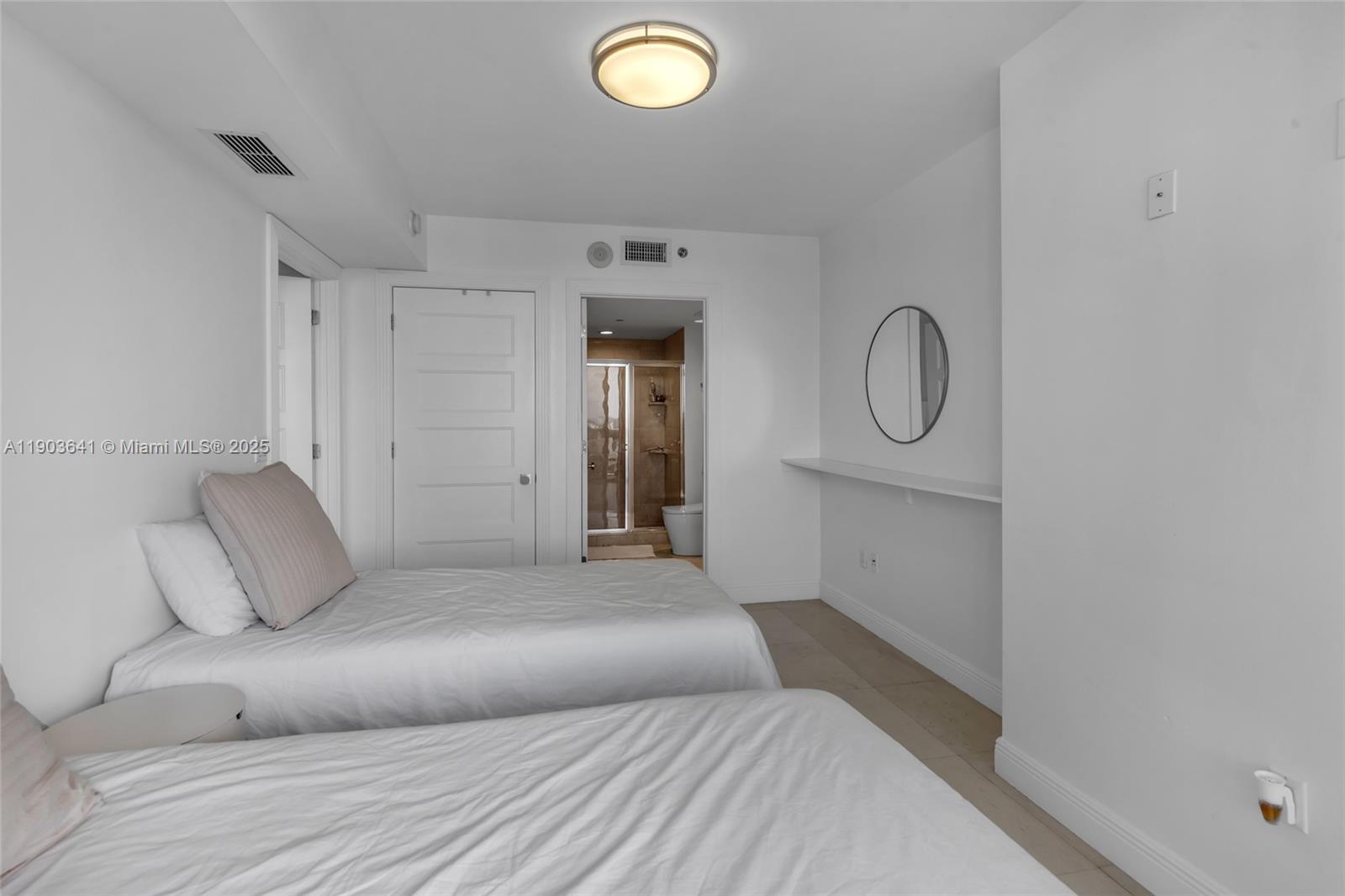 1800 S Ocean Dr # 2207