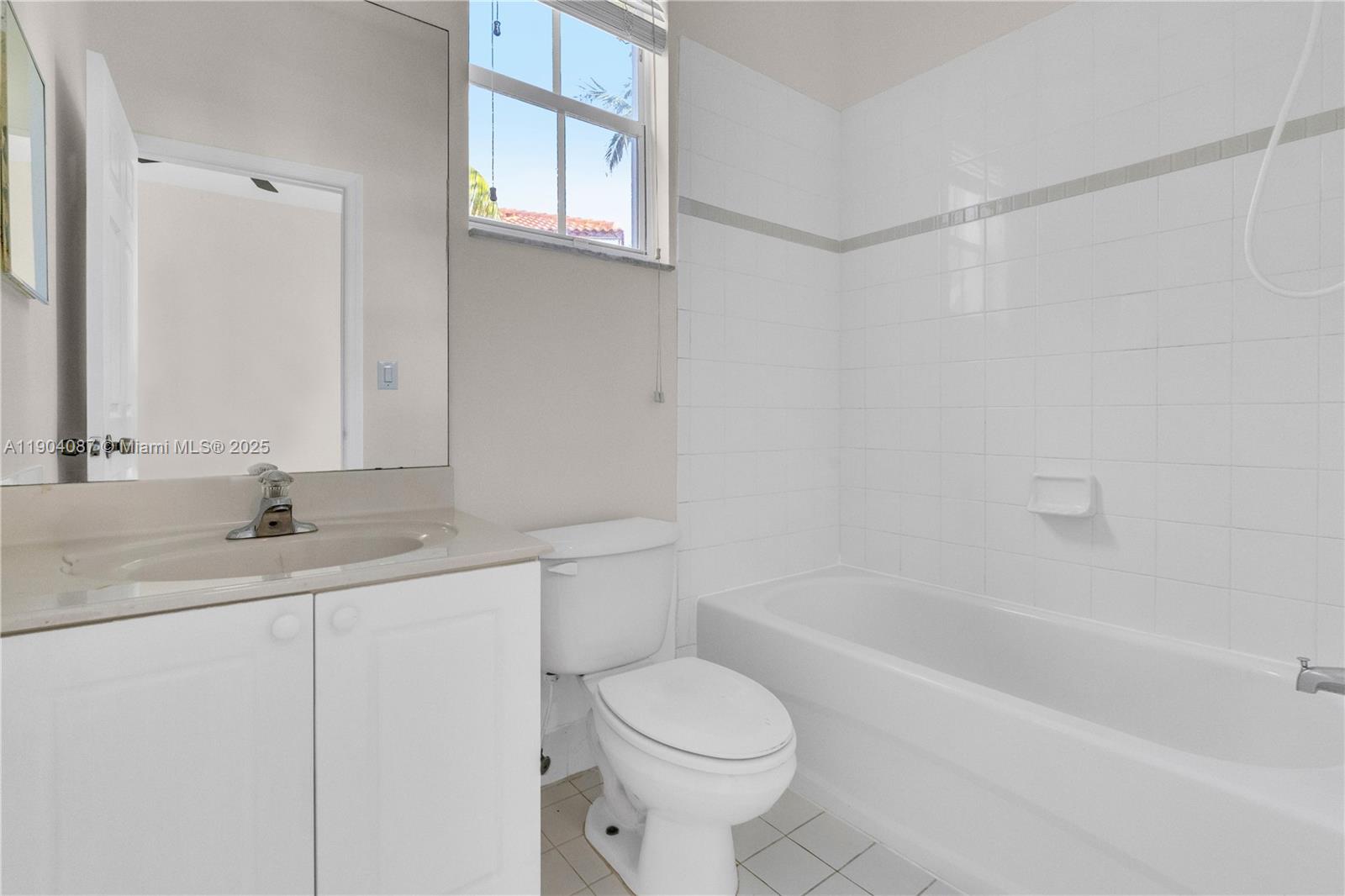 3459 Merrick Ln # 501