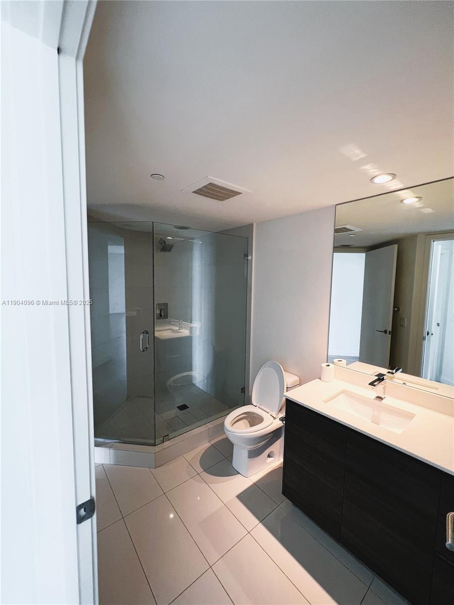 1100 S Miami Ave Unit: 3310