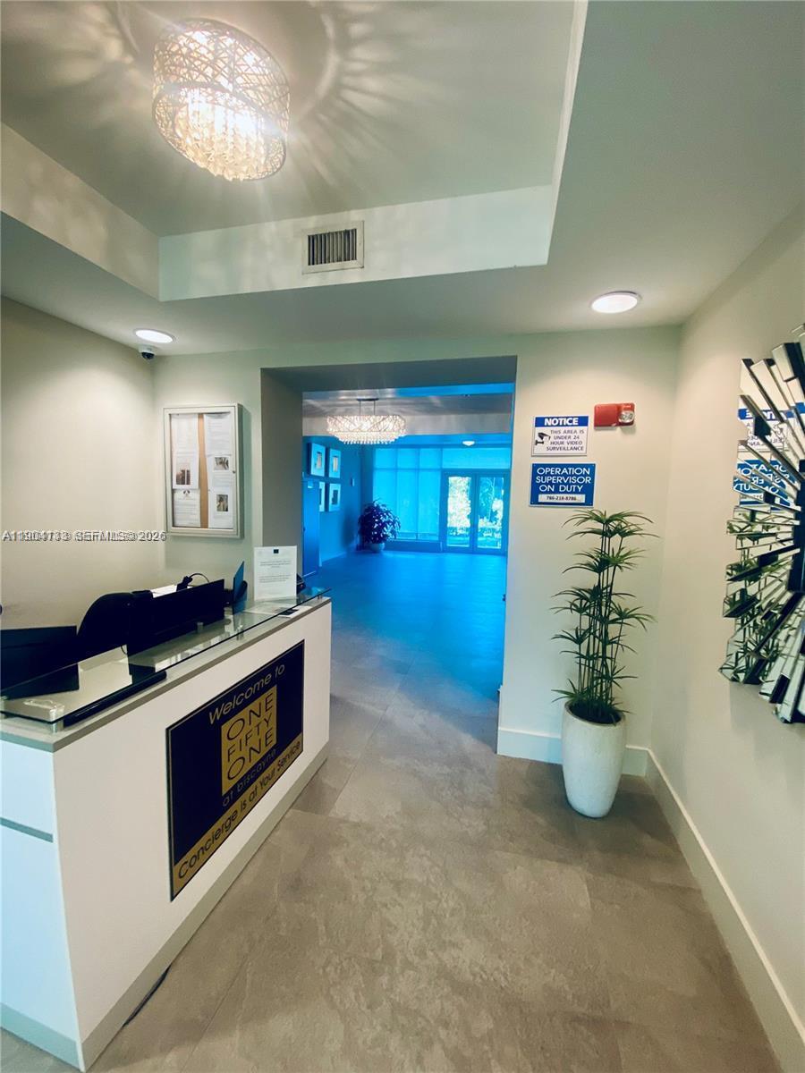 14951 Royal Oaks # 405