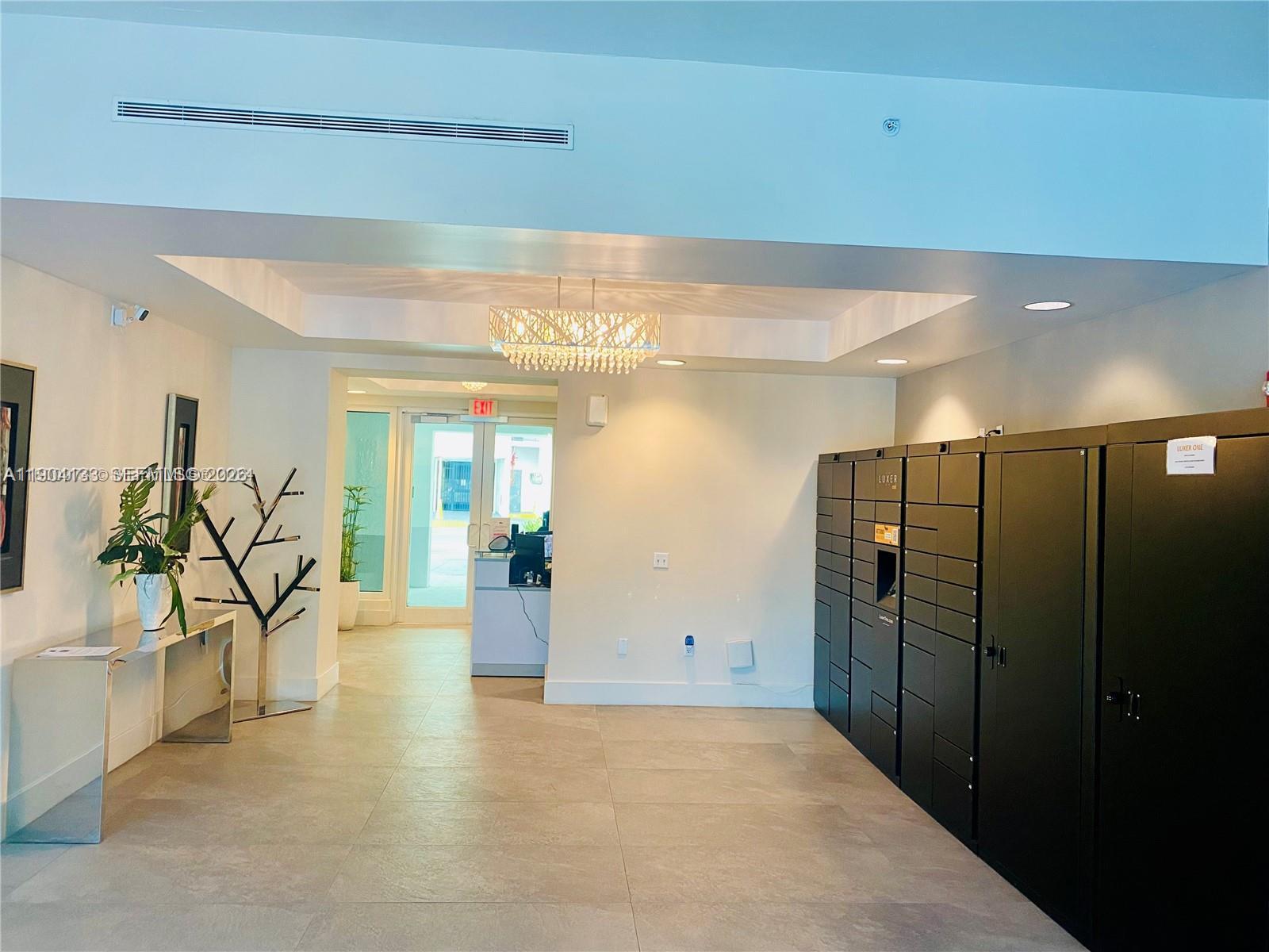 14951 Royal Oaks # 405