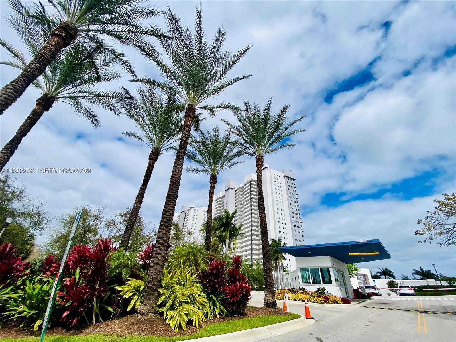 14951 Royal Oaks # 405