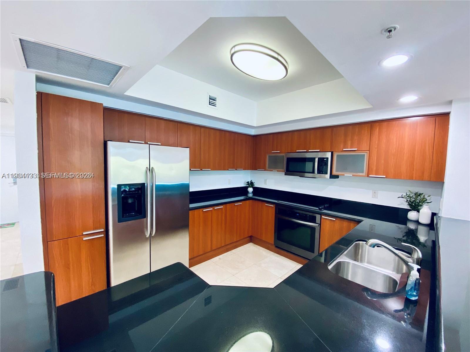 14951 Royal Oaks # 405