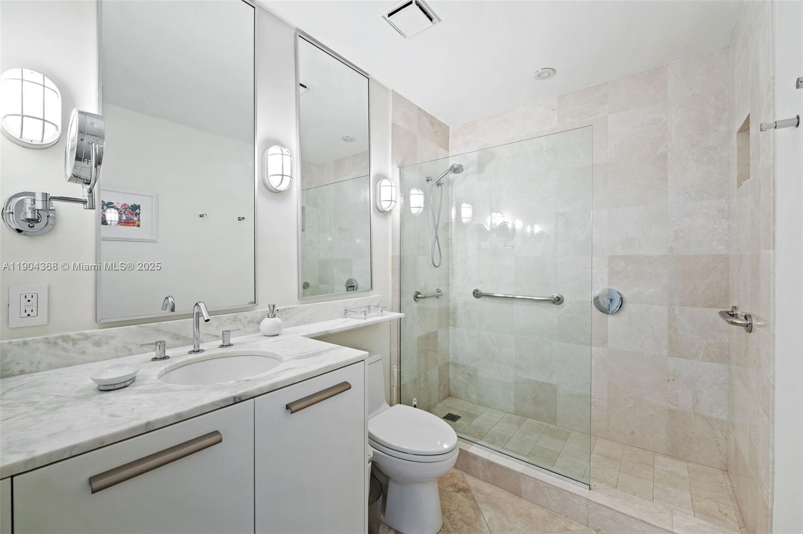 2645 S Bayshore Dr # 1201