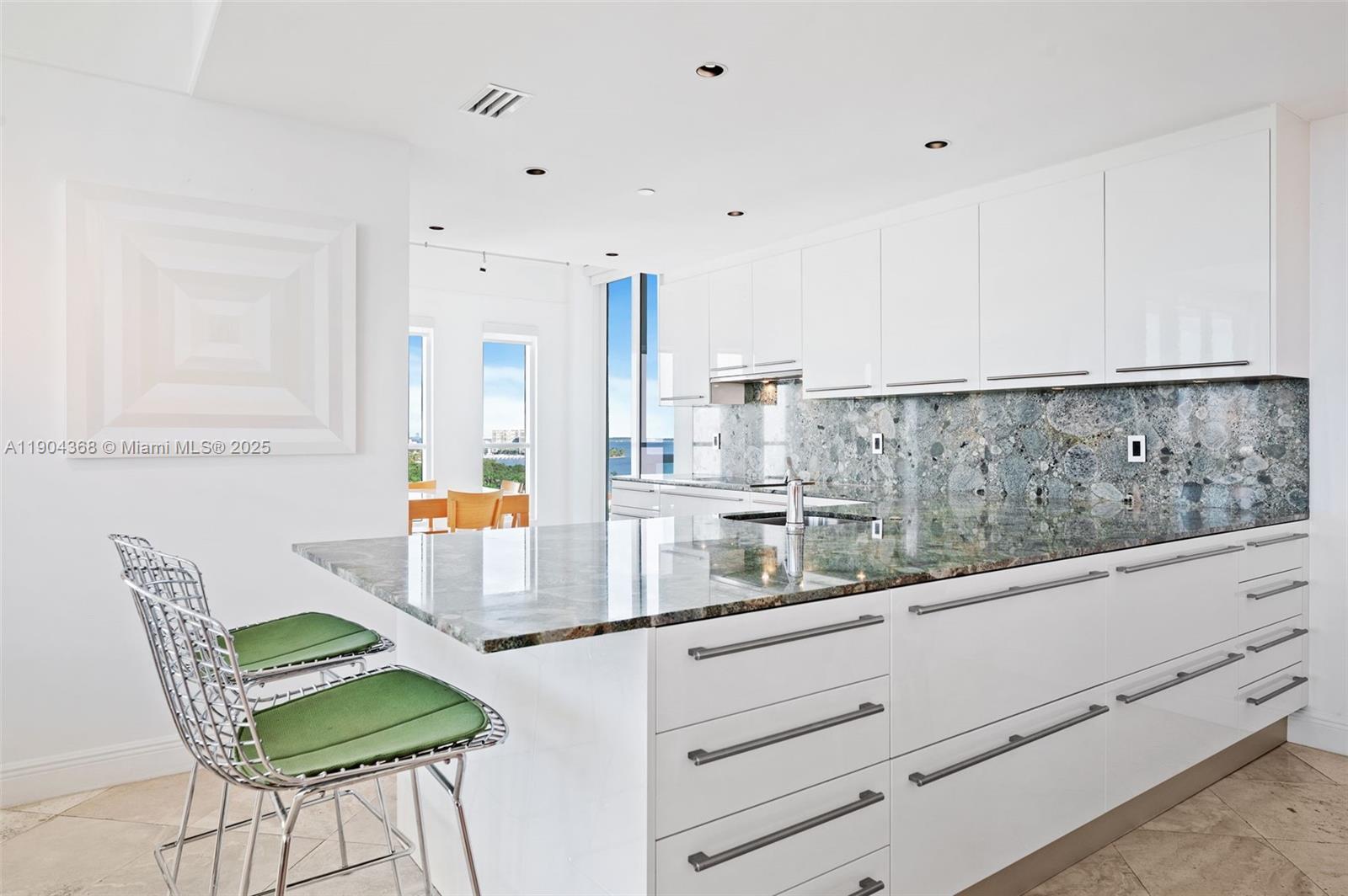 2645 S Bayshore Dr # 1201