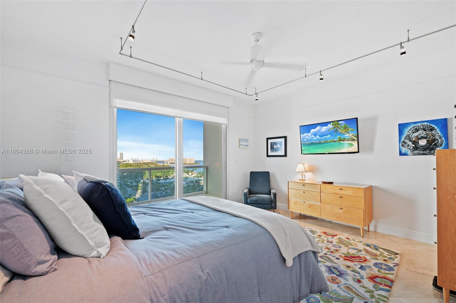 2645 S Bayshore Dr # 1201